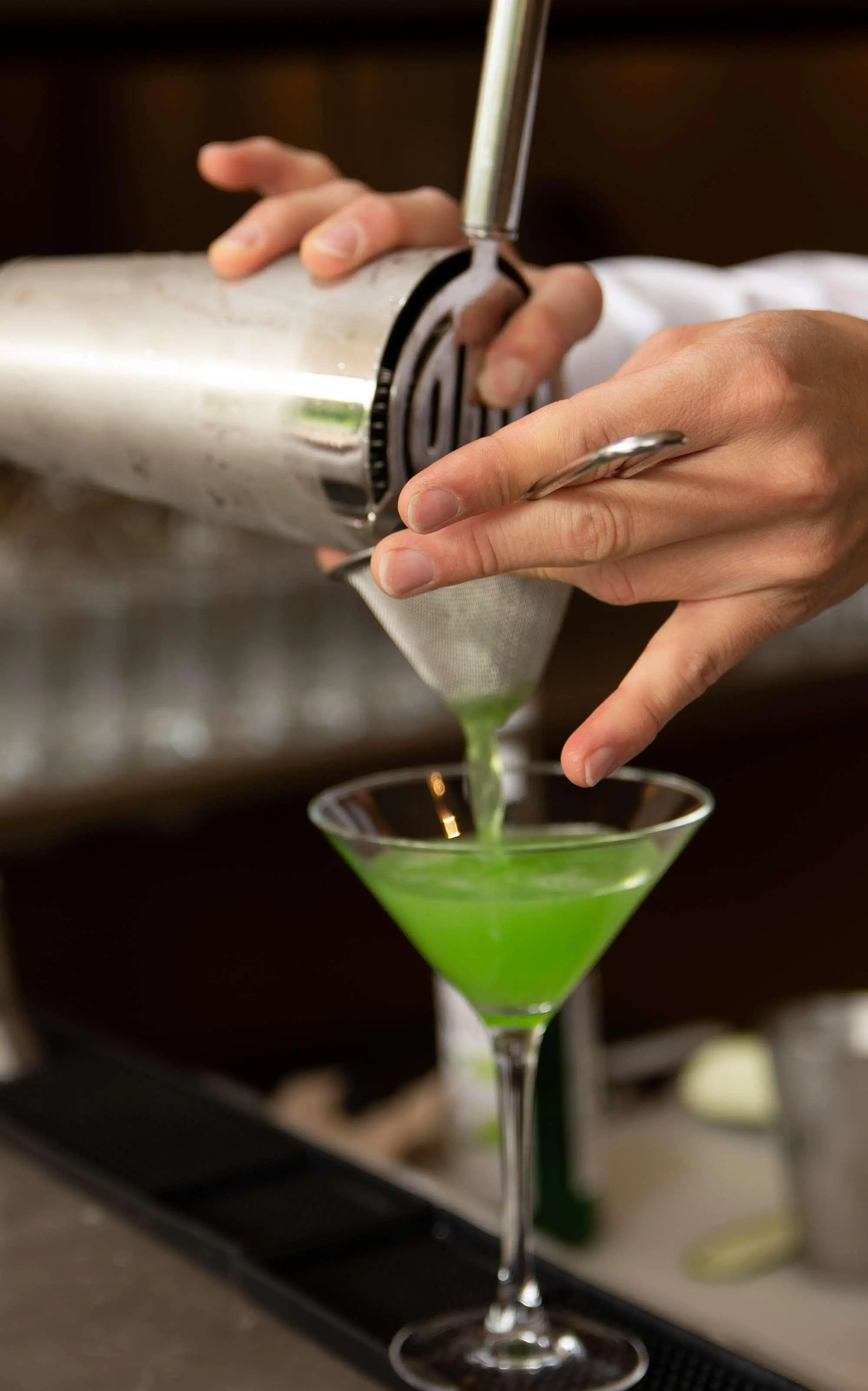 York Luxury Suites, Bar