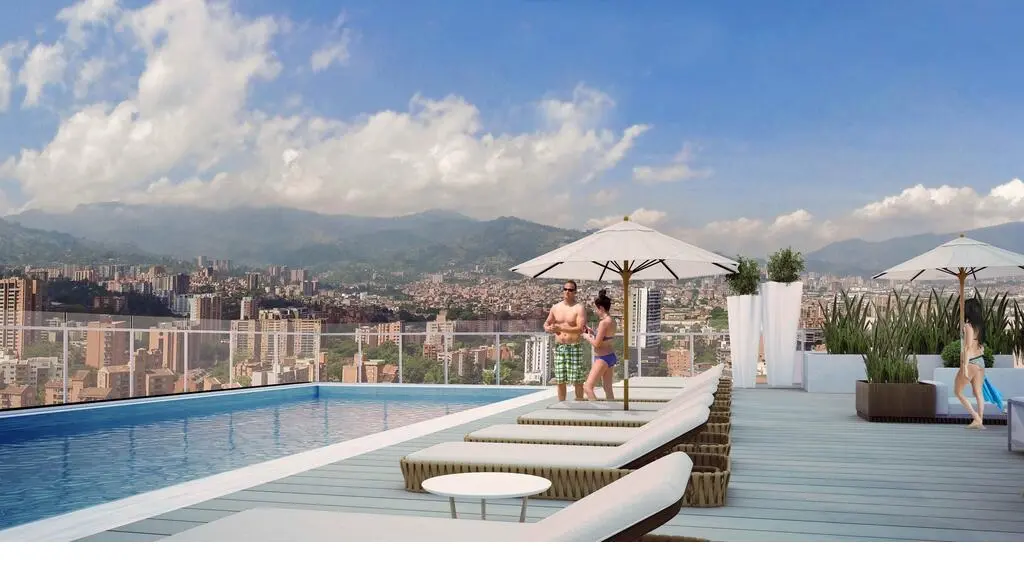 York Luxury Suites, Pool