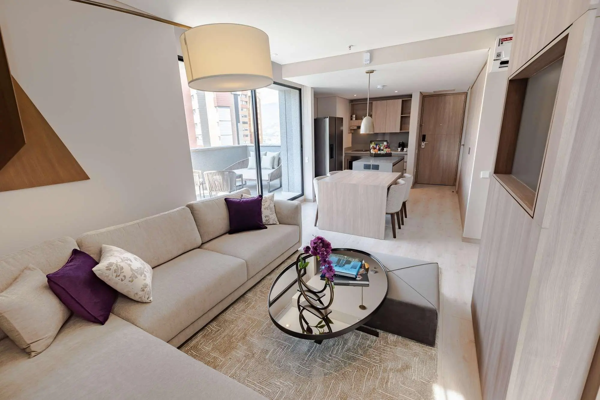 York Luxury Suites, Restaurant