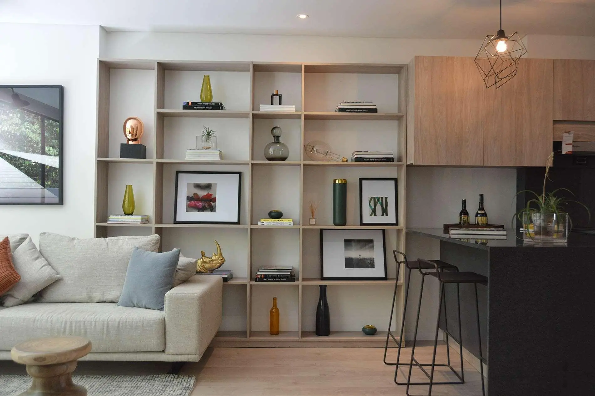 York Luxury Suites, Room