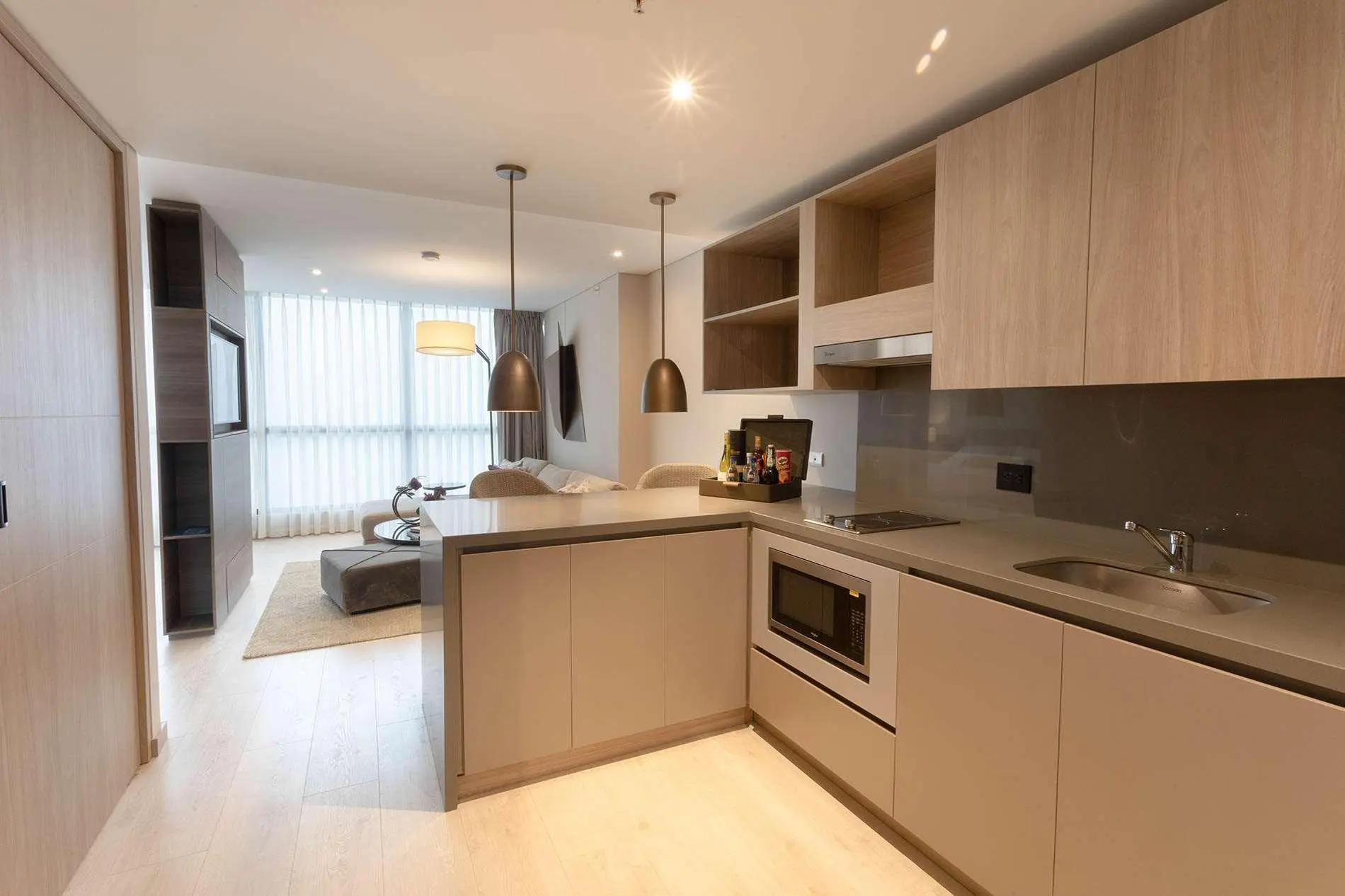 York Luxury Suites, Room