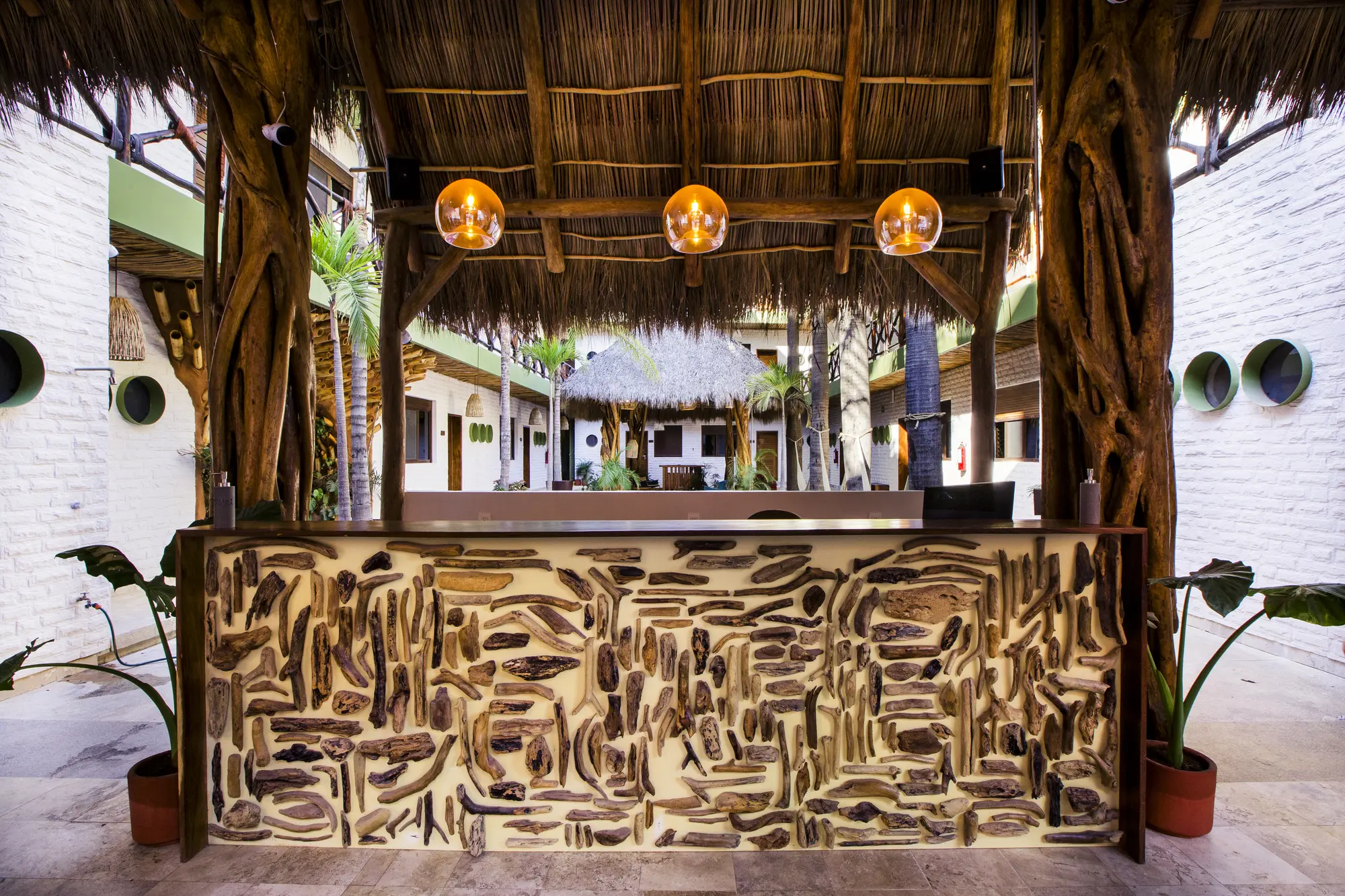 Selina Sayulita, Lobby