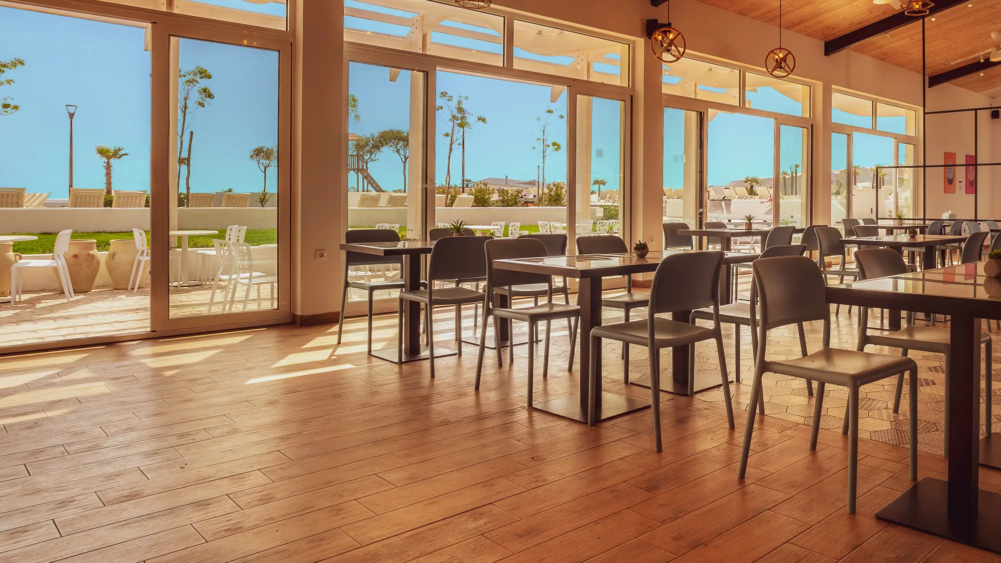 Azul Beach Resort Montenegro by Karisma, Bar