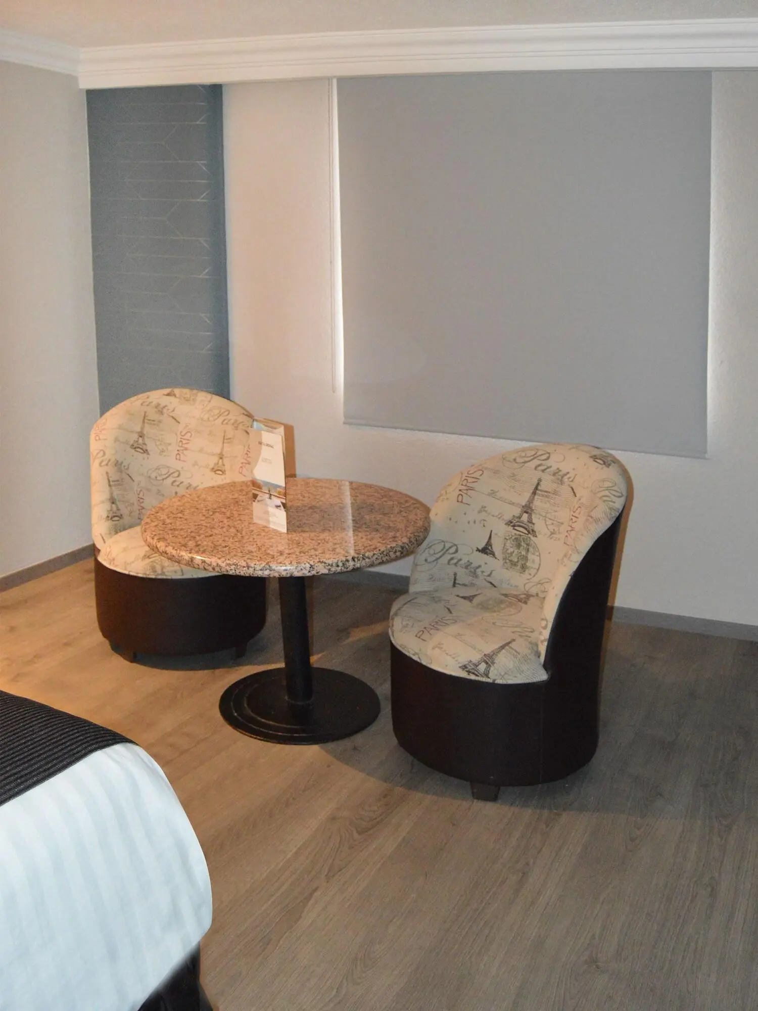 Hotel Seoul, Room