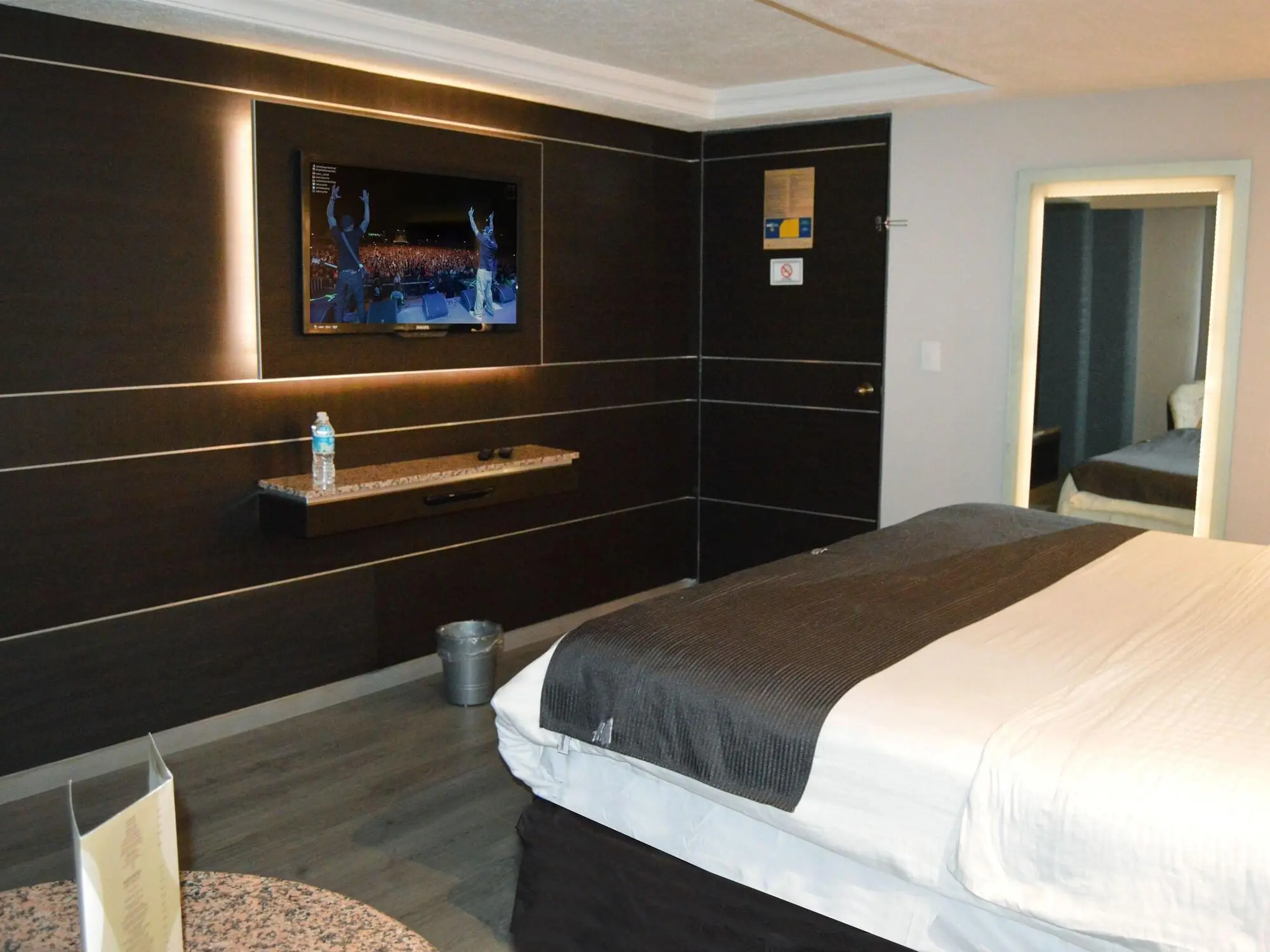 Hotel Seoul, Room