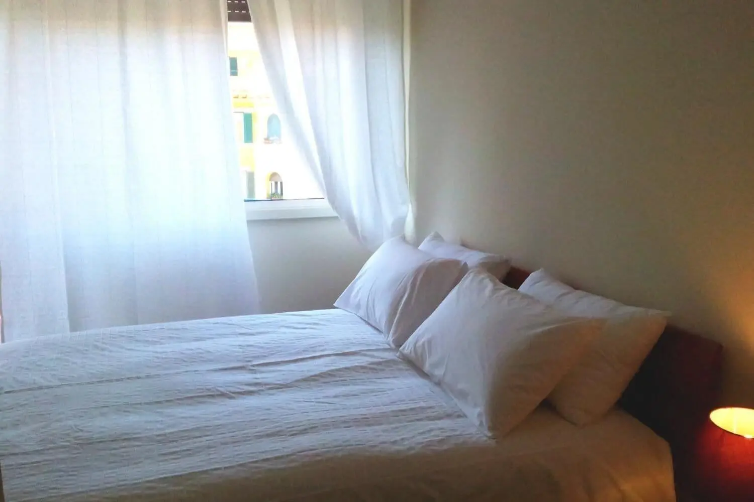 Trastevere Chic, Room
