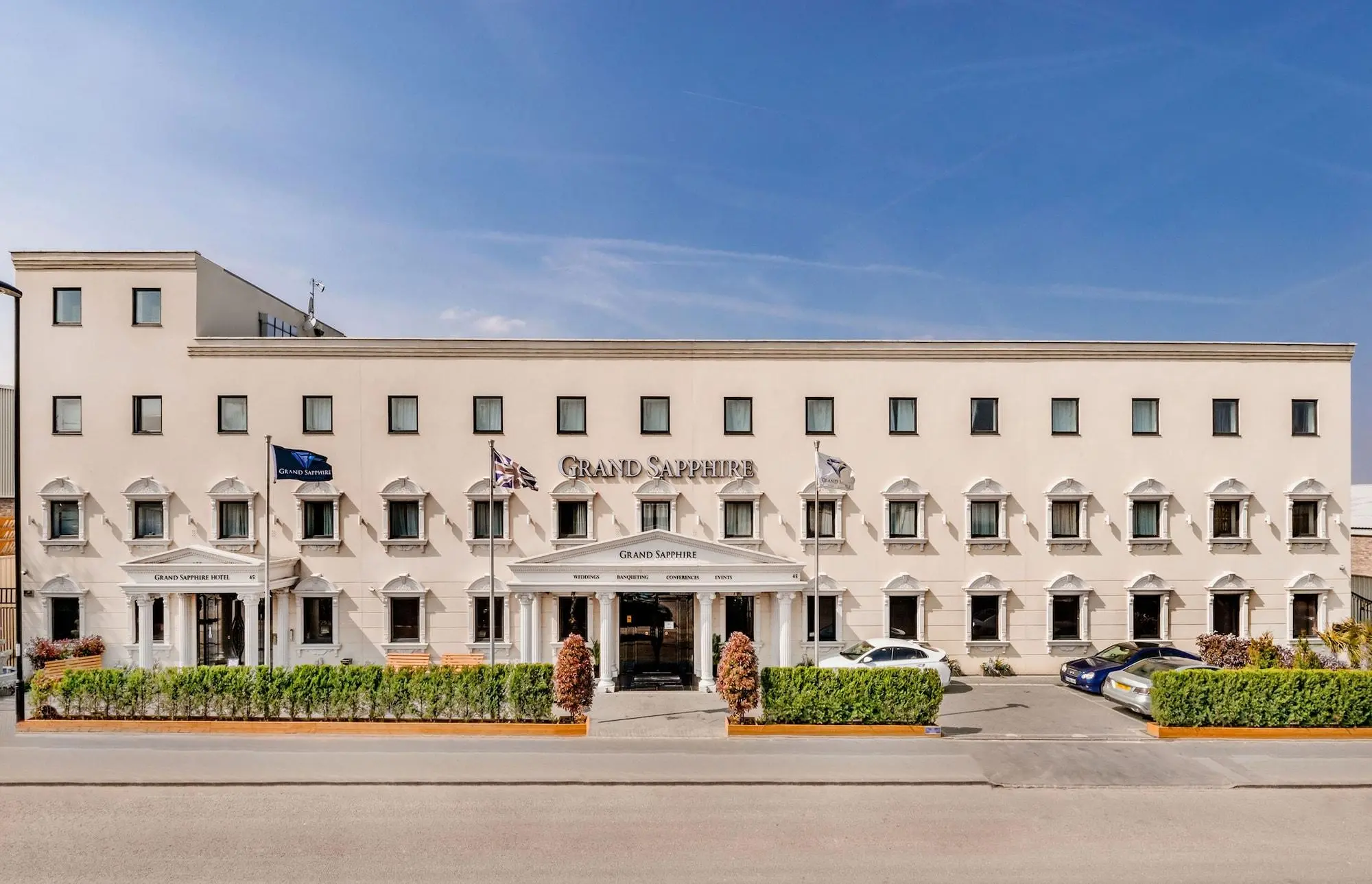 Grand Sapphire Hotel, General view
