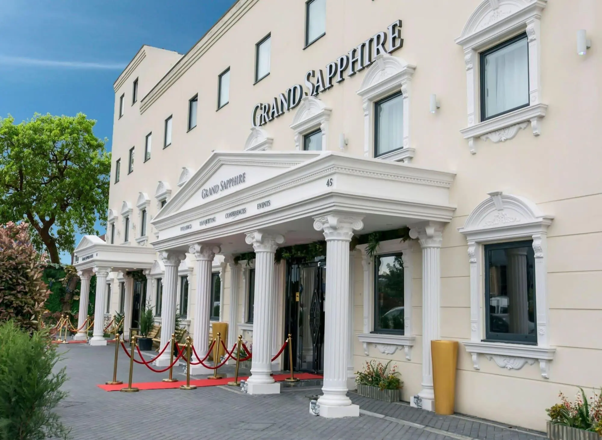 Grand Sapphire Hotel, General view