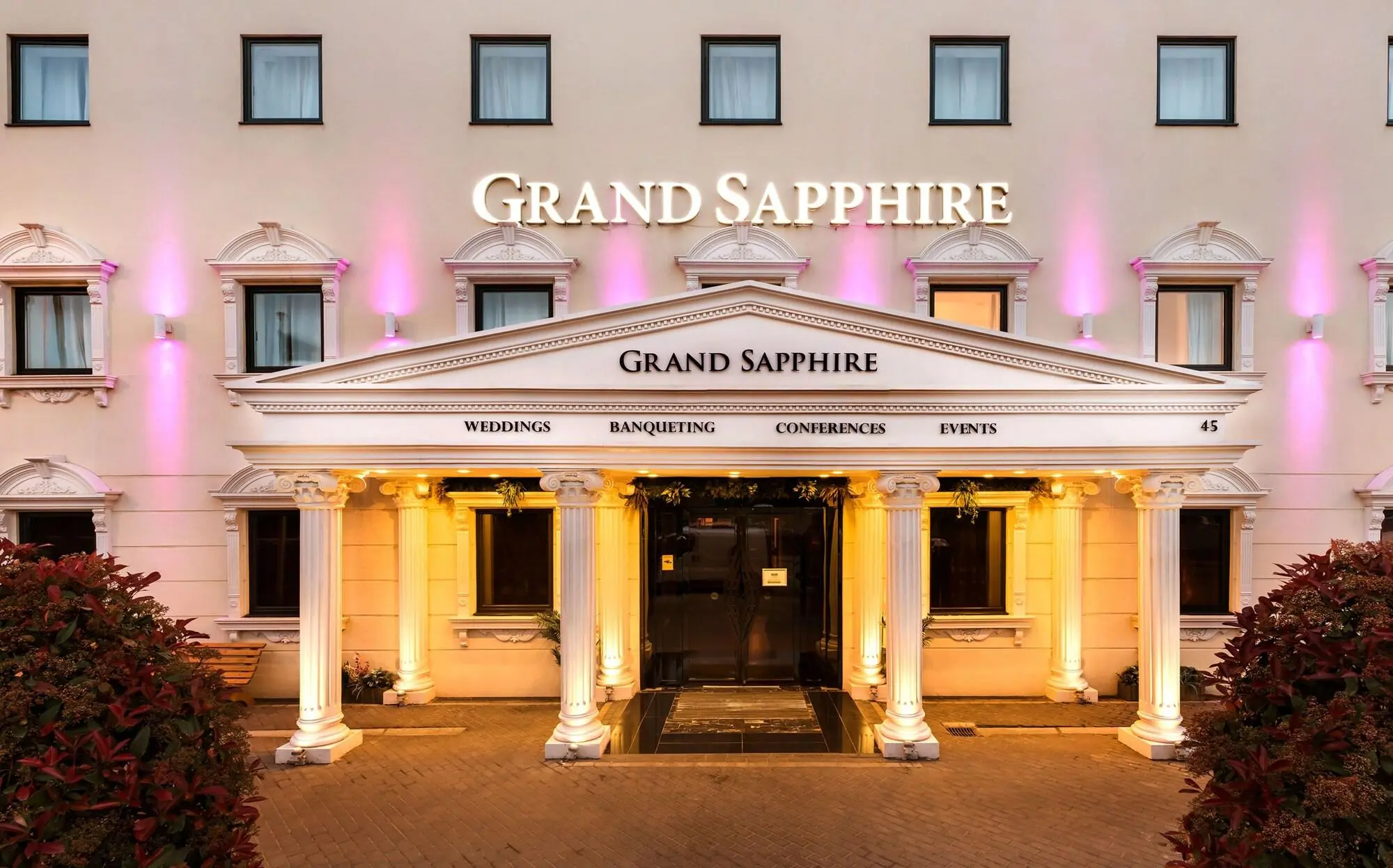Grand Sapphire Hotel, General view