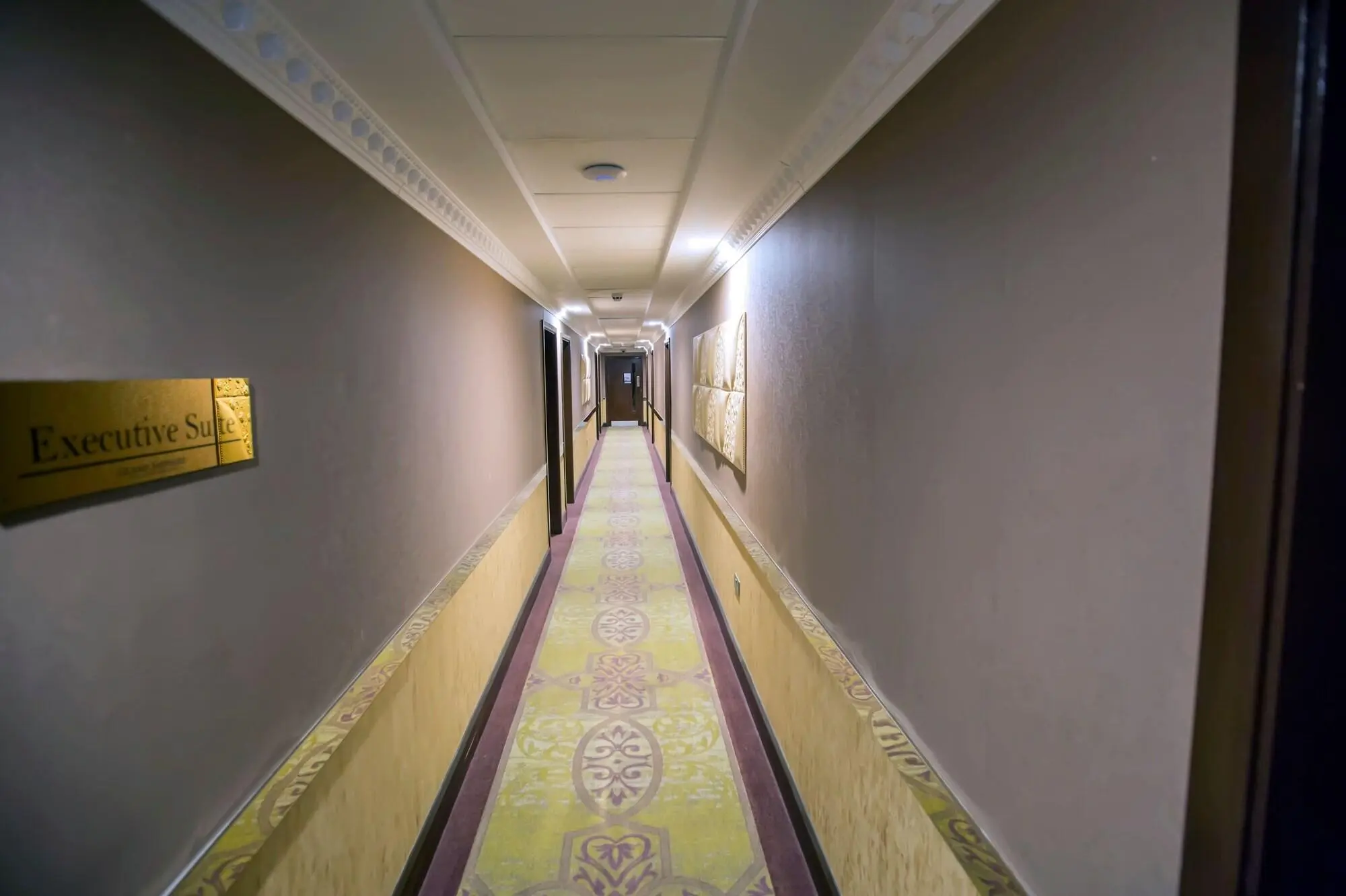 Grand Sapphire Hotel, Lobby