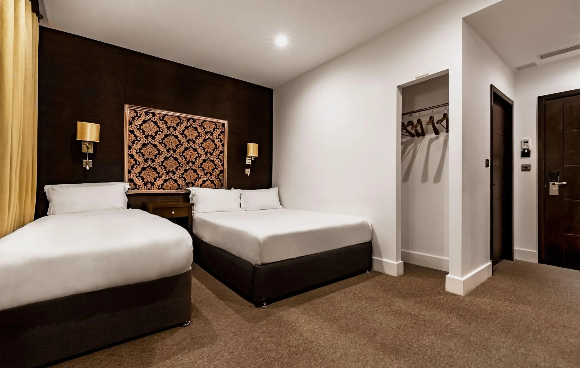 Grand Sapphire Hotel, Room