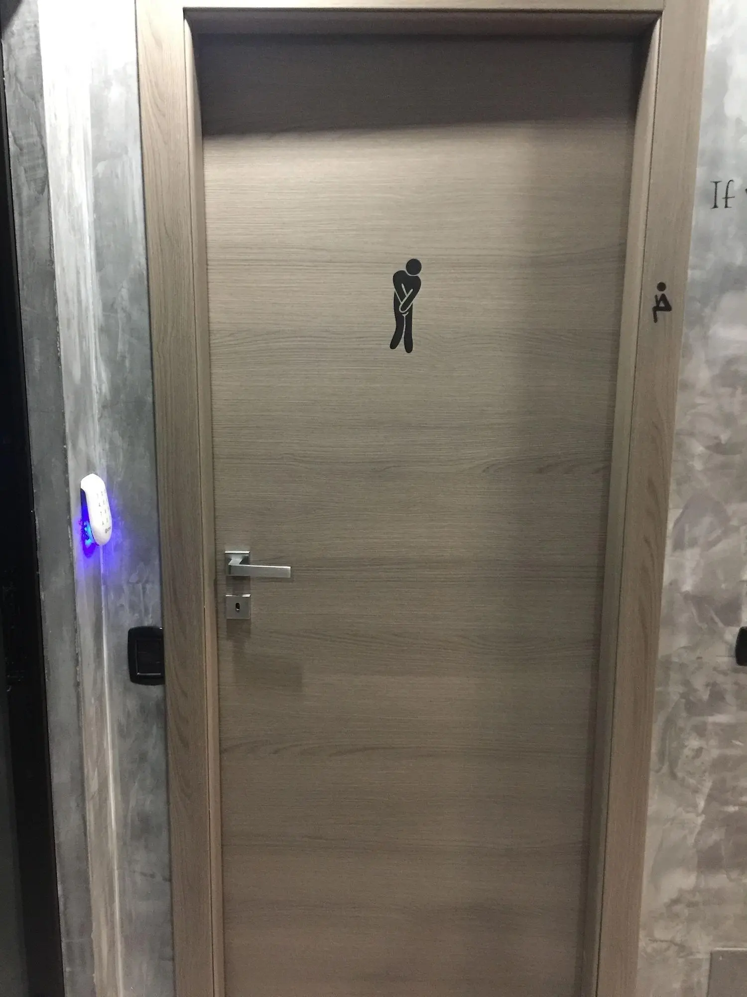 B2in Suite & Office, Lobby