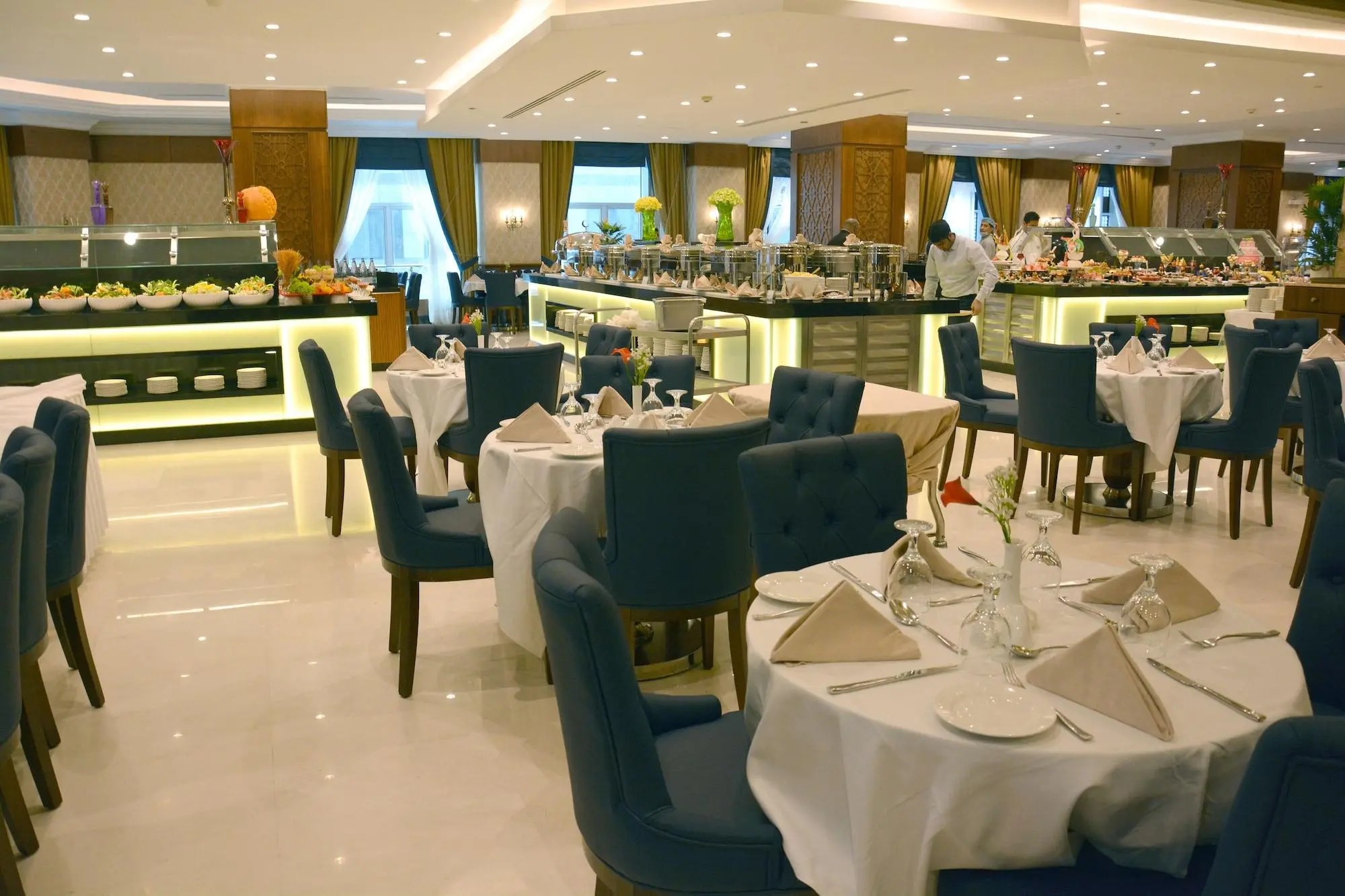Al Nokhba Royal Inn, Restaurant