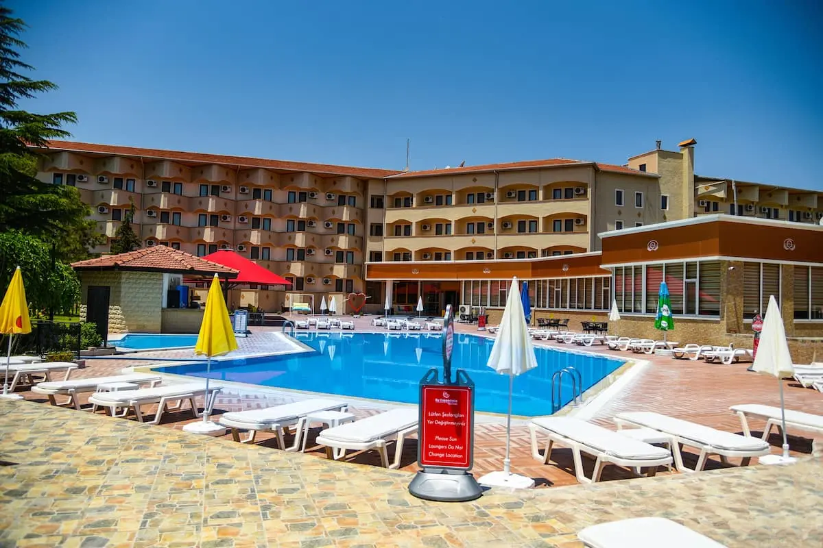 SIGNATURE GARDEN AVANOS HOTEL & SPA, Pool