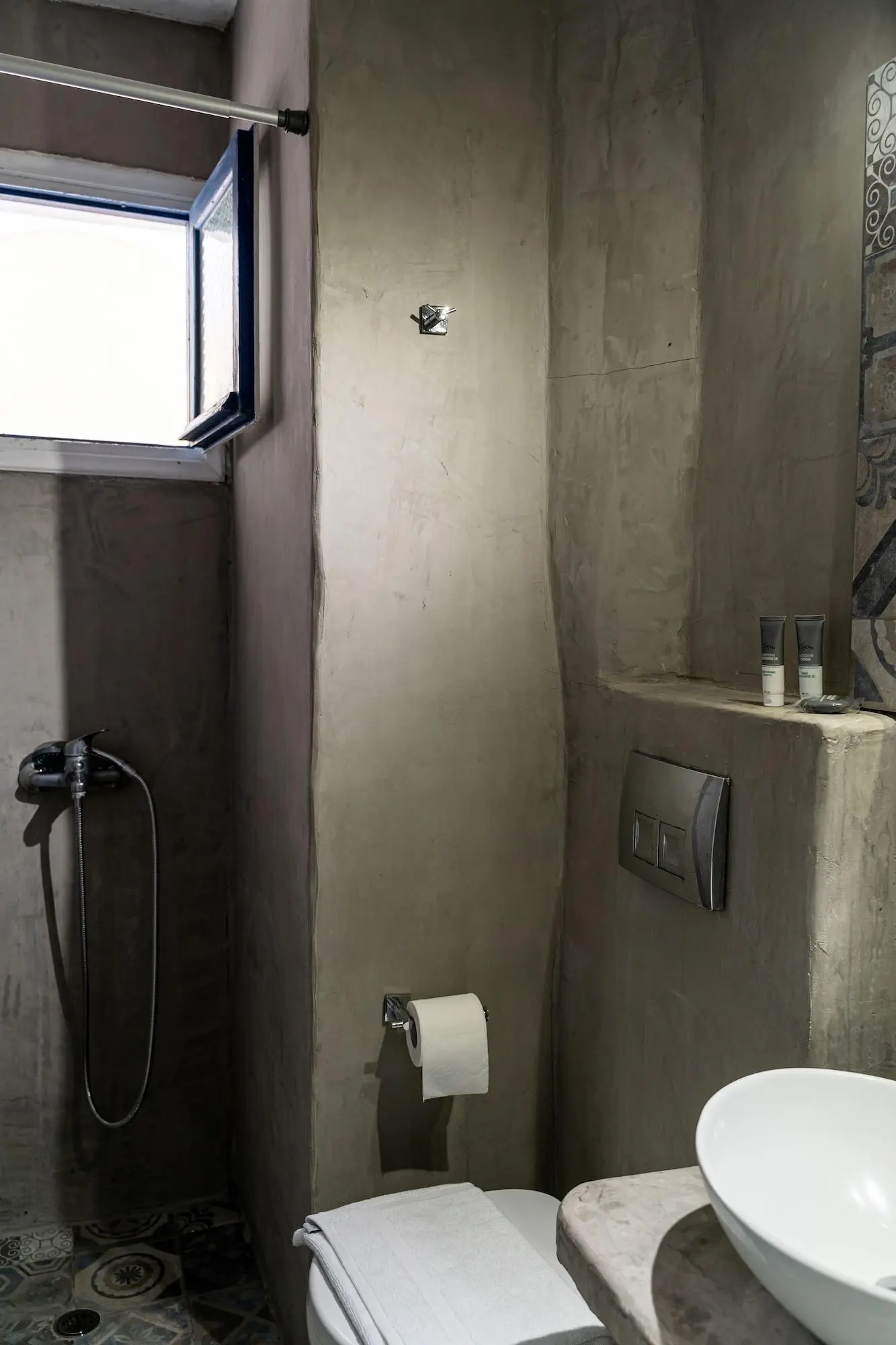 Ikaros Hotel, Room