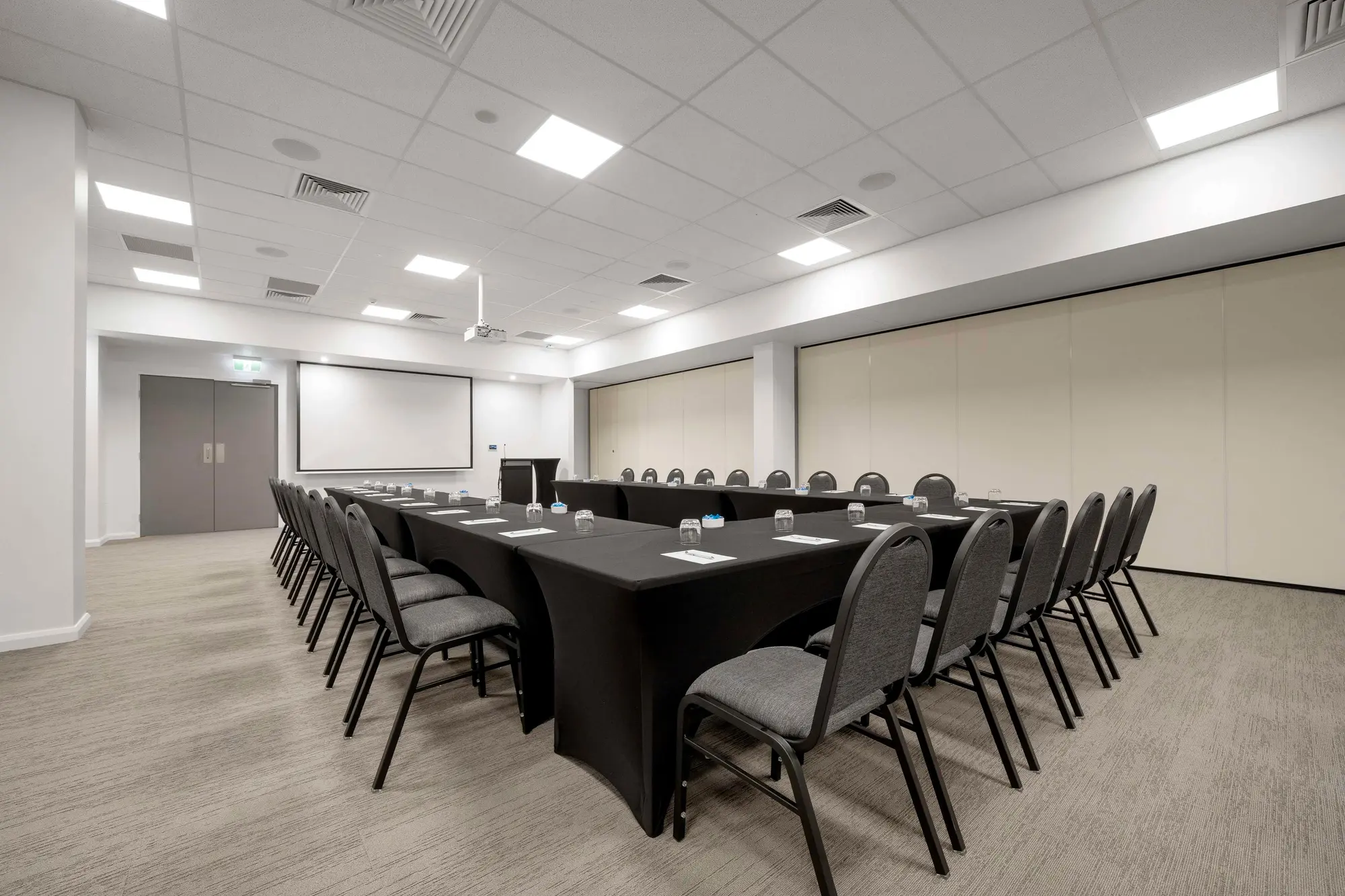 Oaks Toowoomba Hotel, Conferences