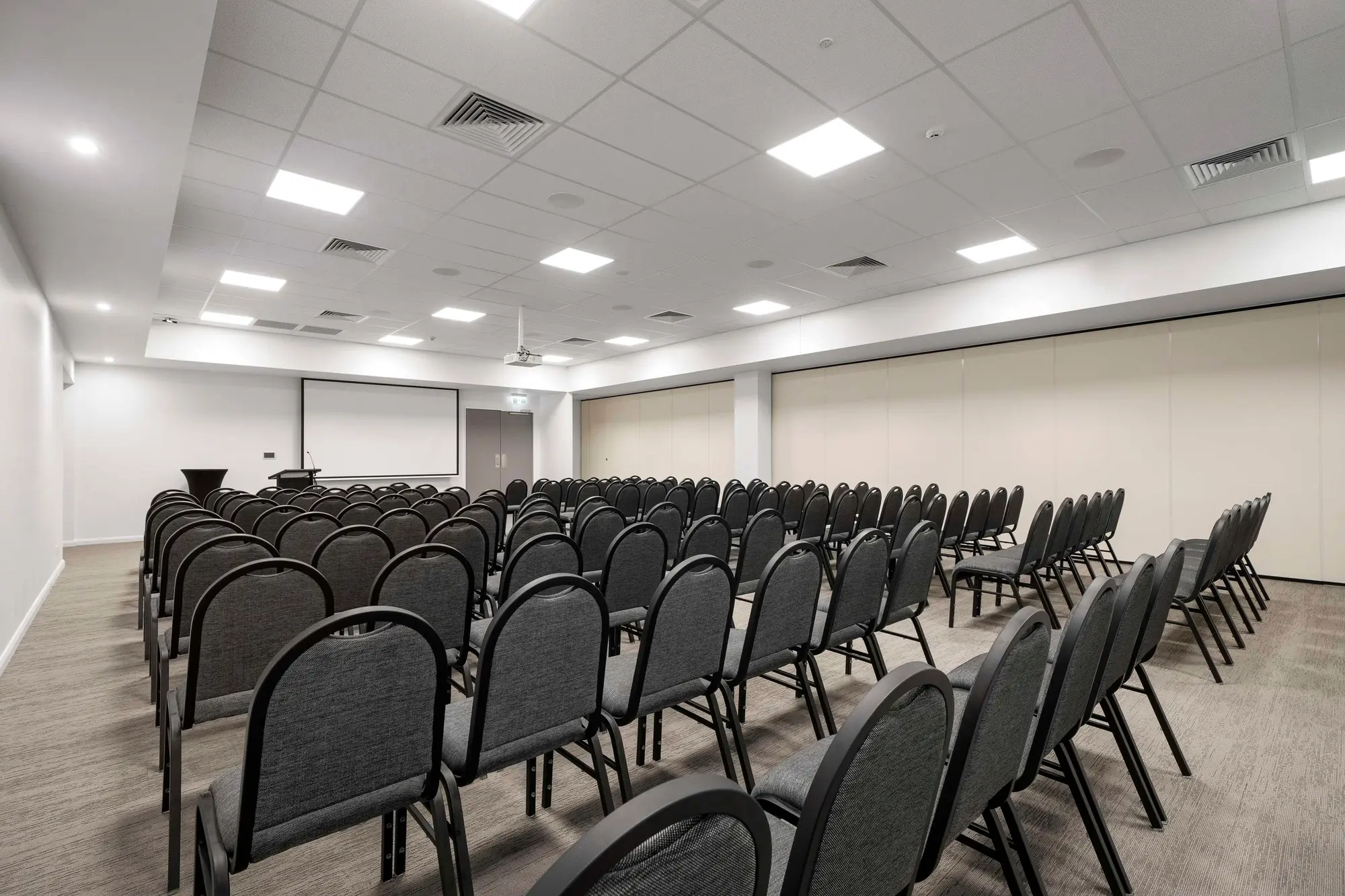 Oaks Toowoomba Hotel, Conferences