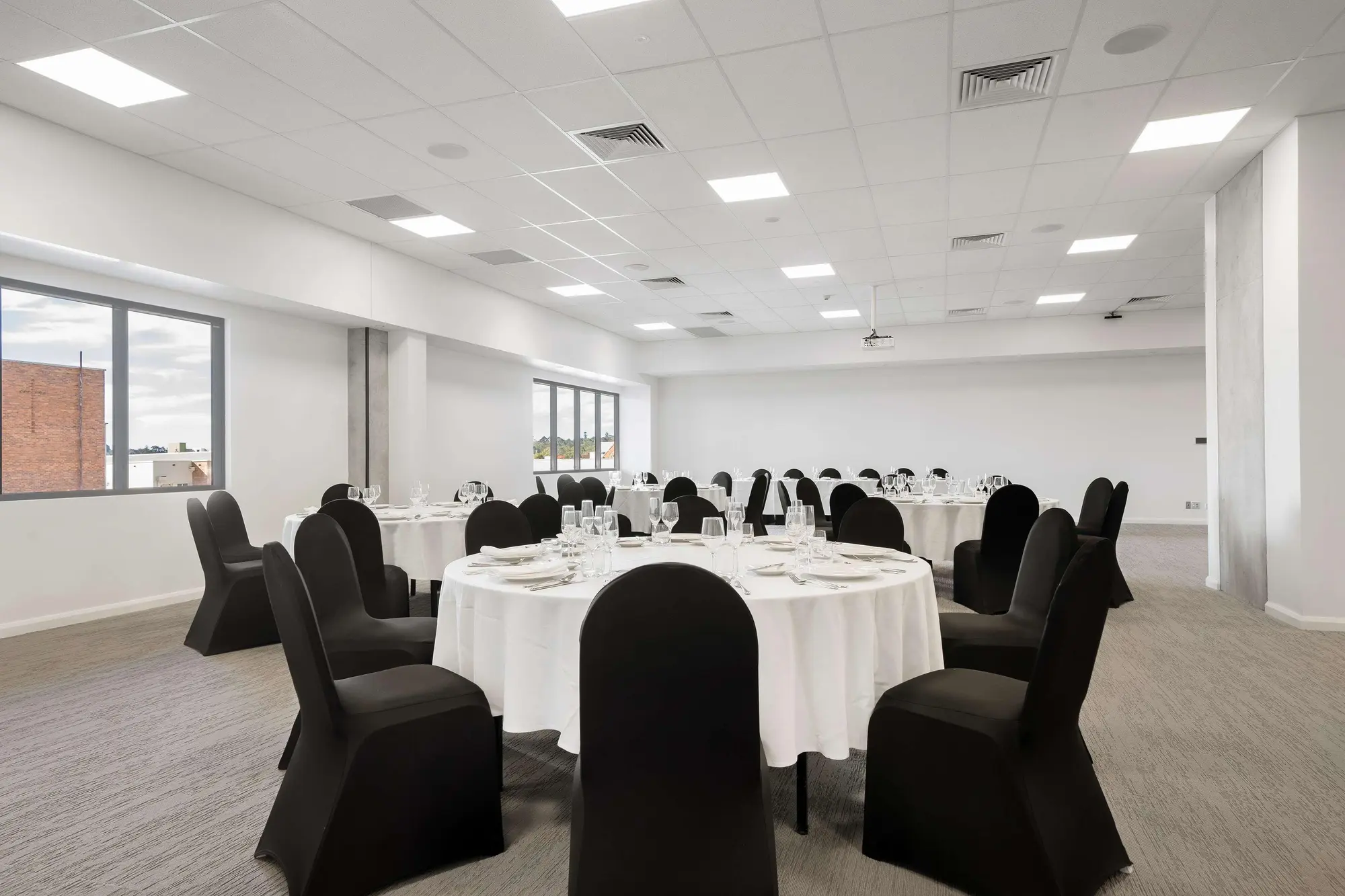 Oaks Toowoomba Hotel, Conferences