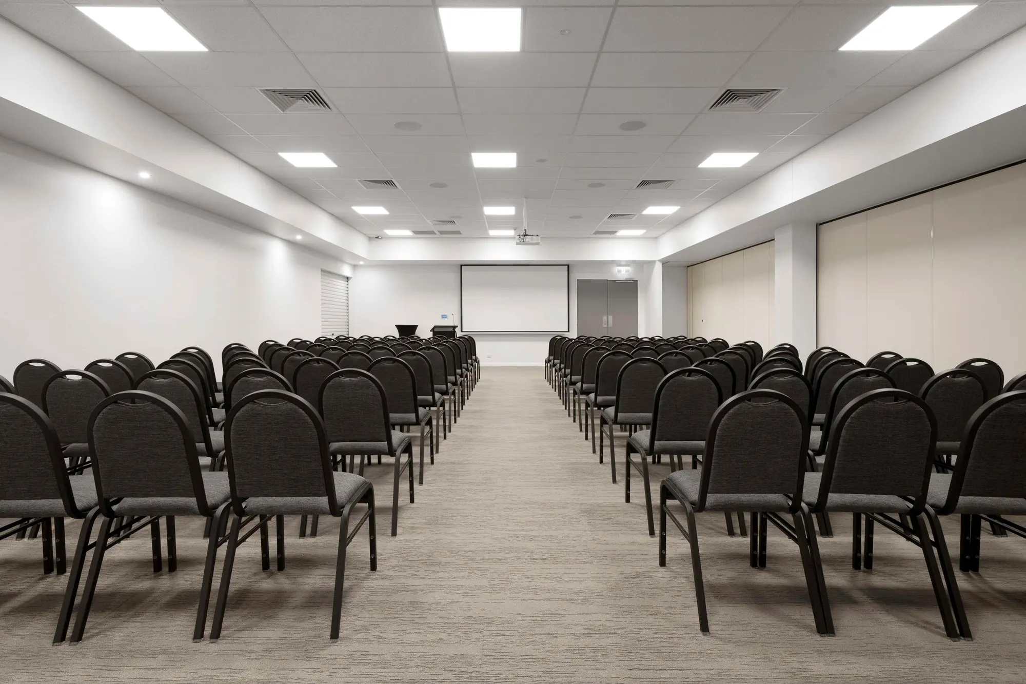 Oaks Toowoomba Hotel, Conferences