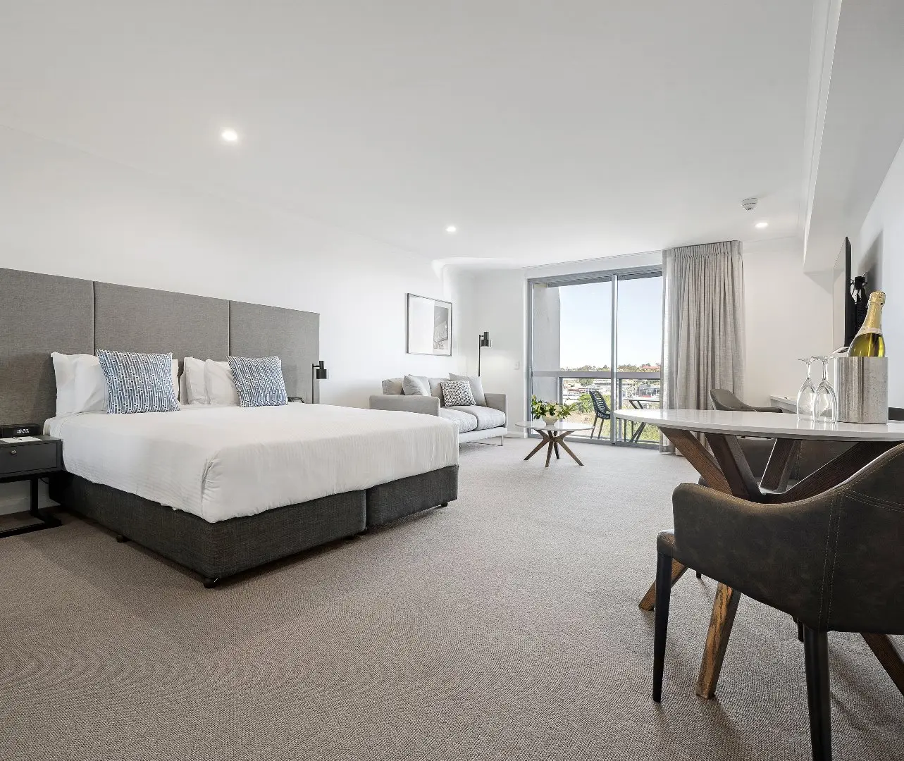 Oaks Toowoomba Hotel, Room