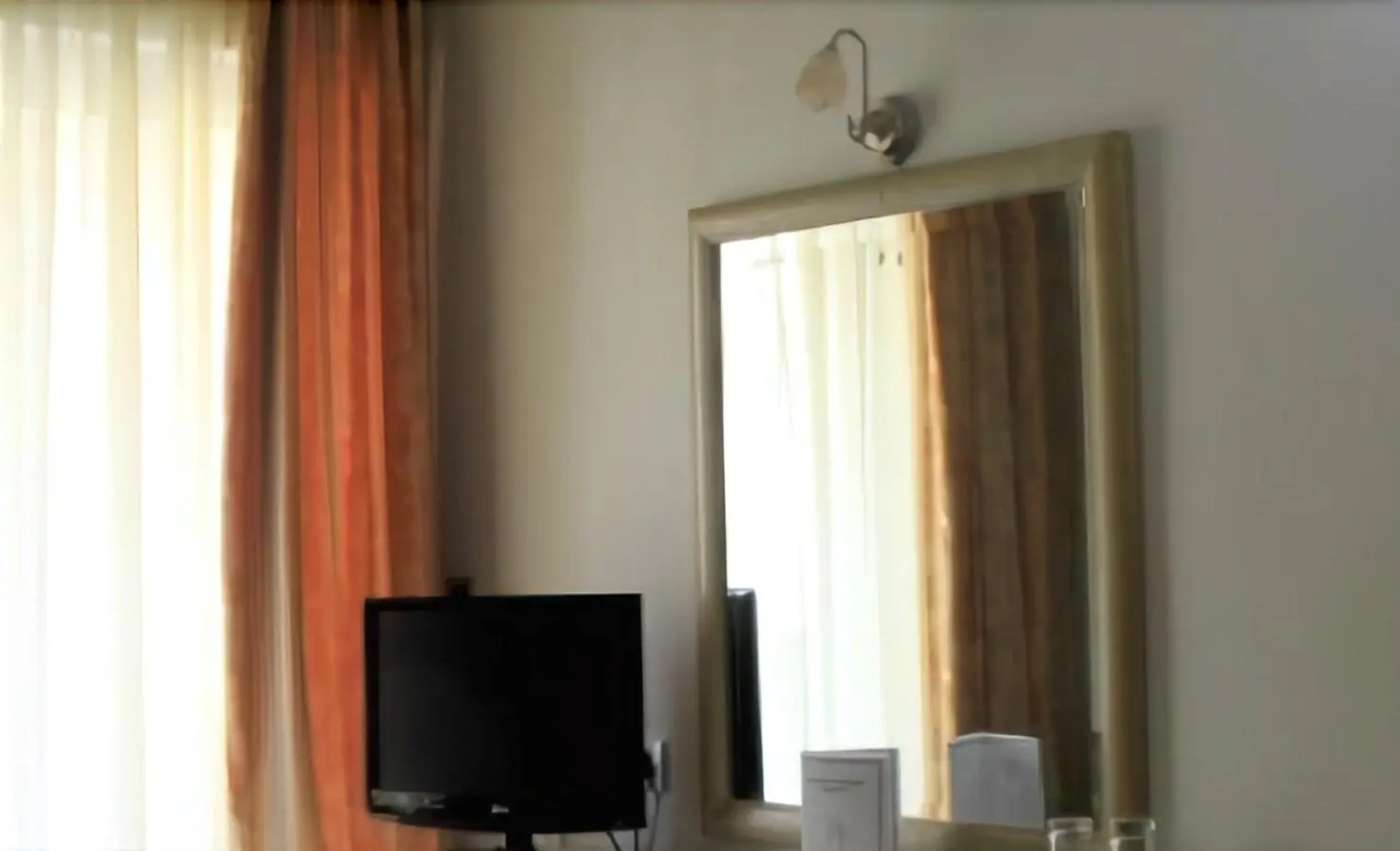 Hotel Platon, Room