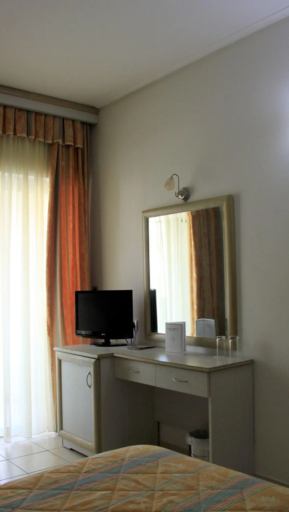 Hotel Platon, Room