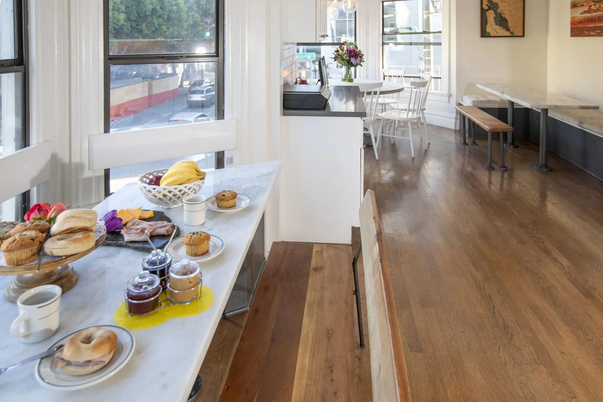 Hayes Valley Inn, General view