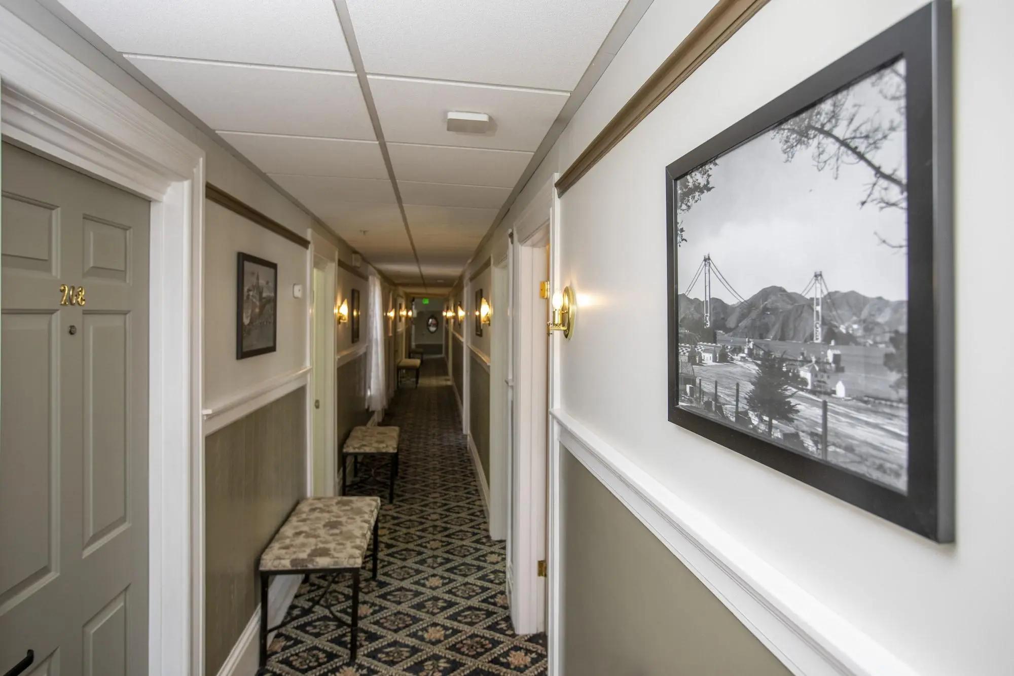 Hayes Valley Inn, Lobby