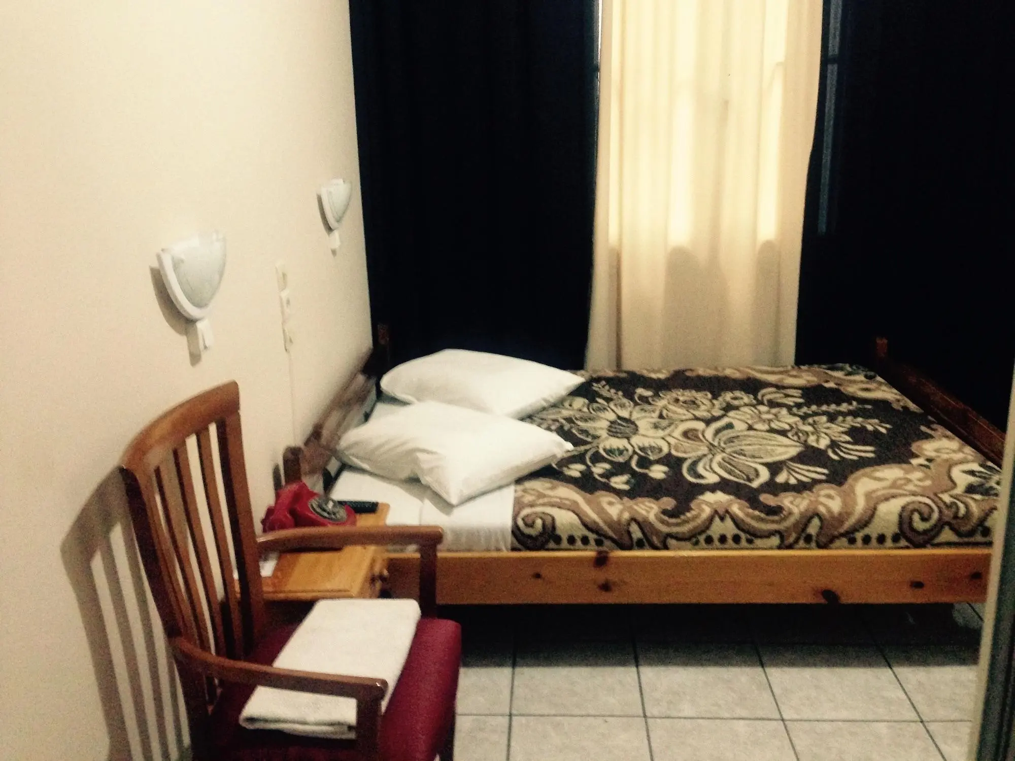 Ikaros Hotel, Room