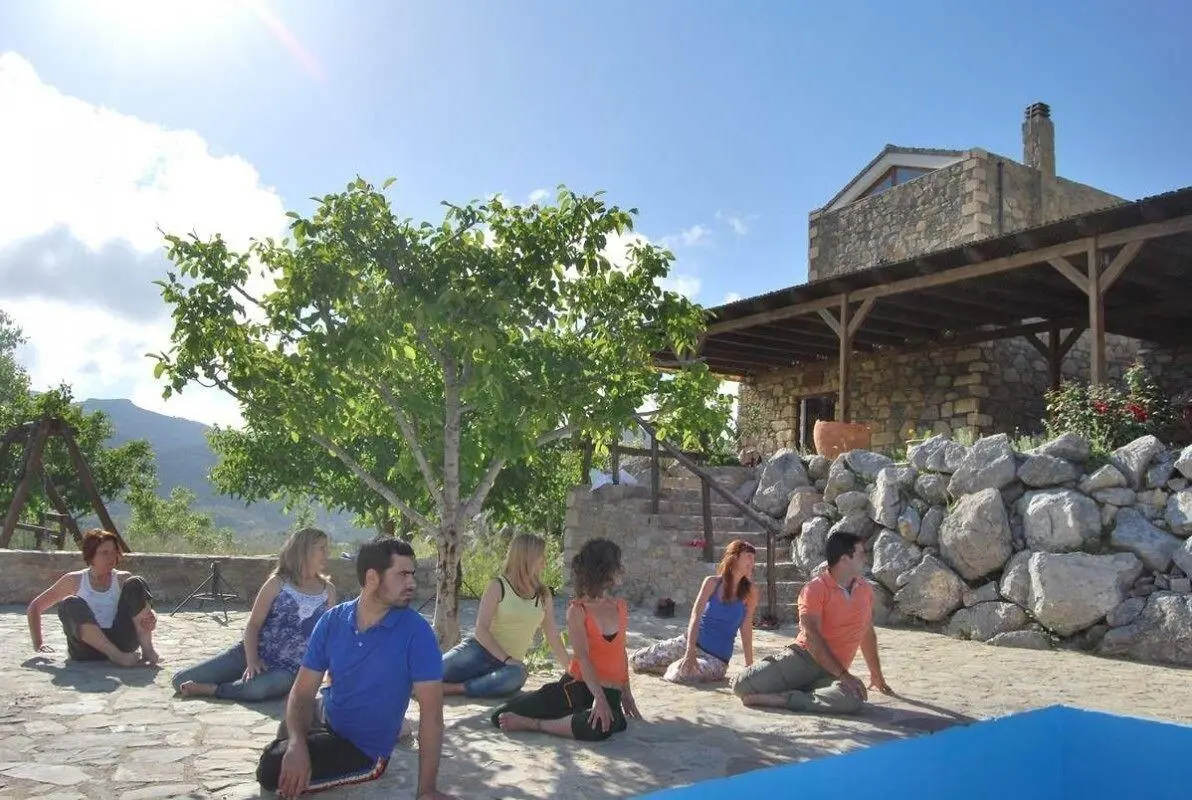Arodamos Traditional Houses, Sports and Entertainment