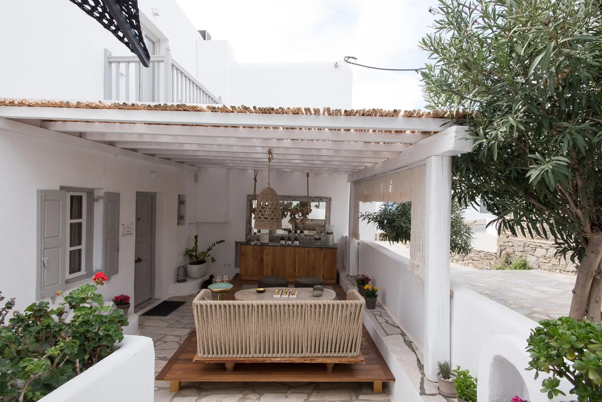 Island Mykonos Suites & Studios, Lobby