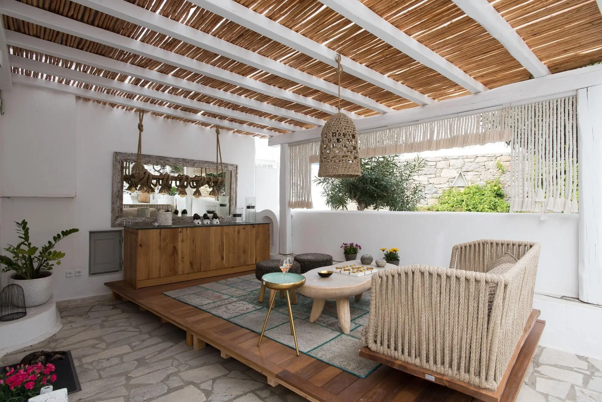 Island Mykonos Suites & Studios, Lobby