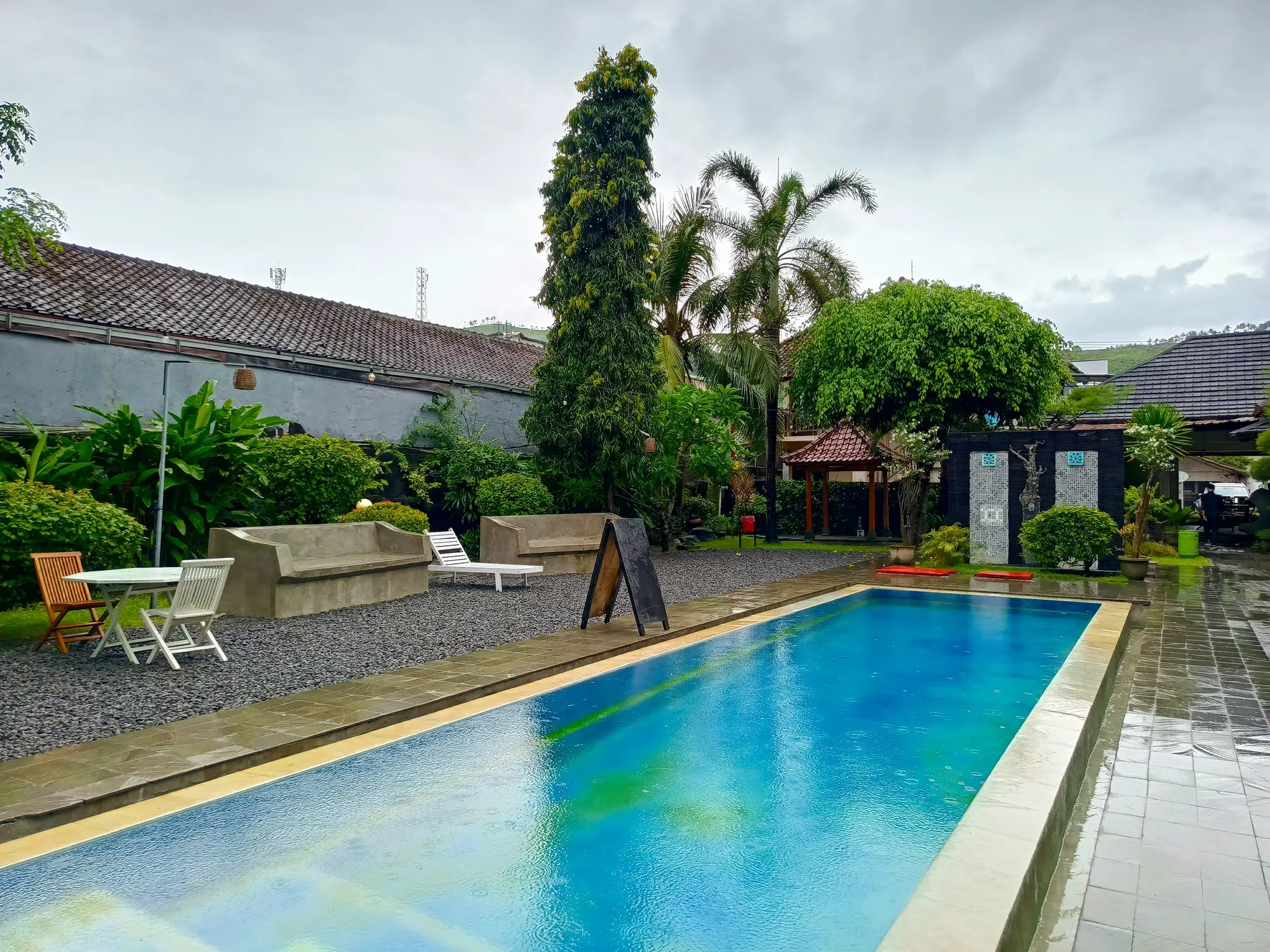 Melati Resort & Hotel by ZUZU, Pool