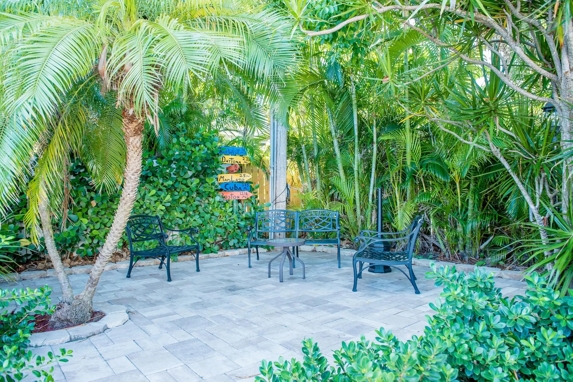 Ocean Lodge, Terrace