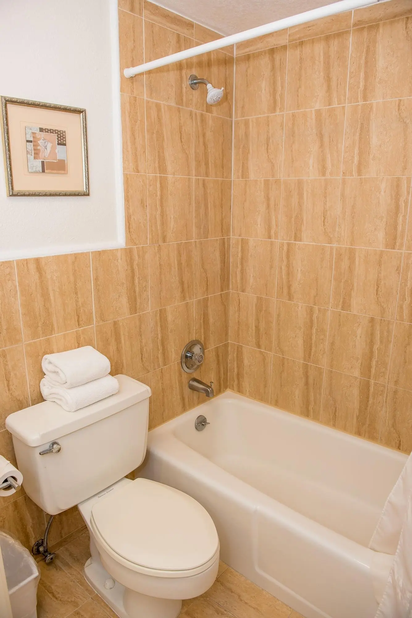 Ocean Lodge, Room