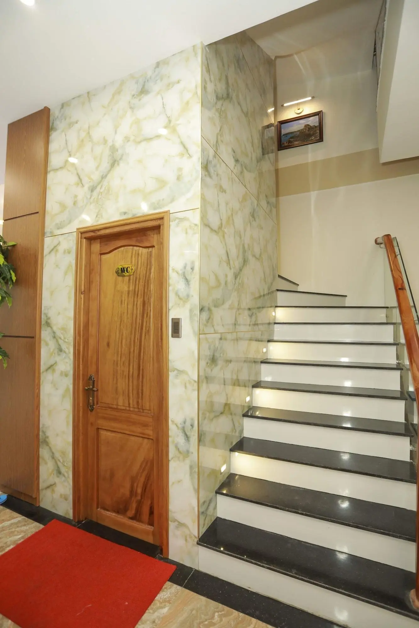 Trieu Dang Hotel, General view
