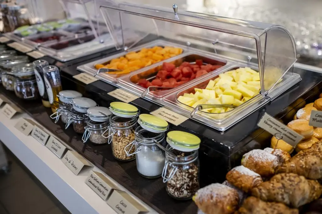Hotel Touring Gardone Riviera, Restaurant