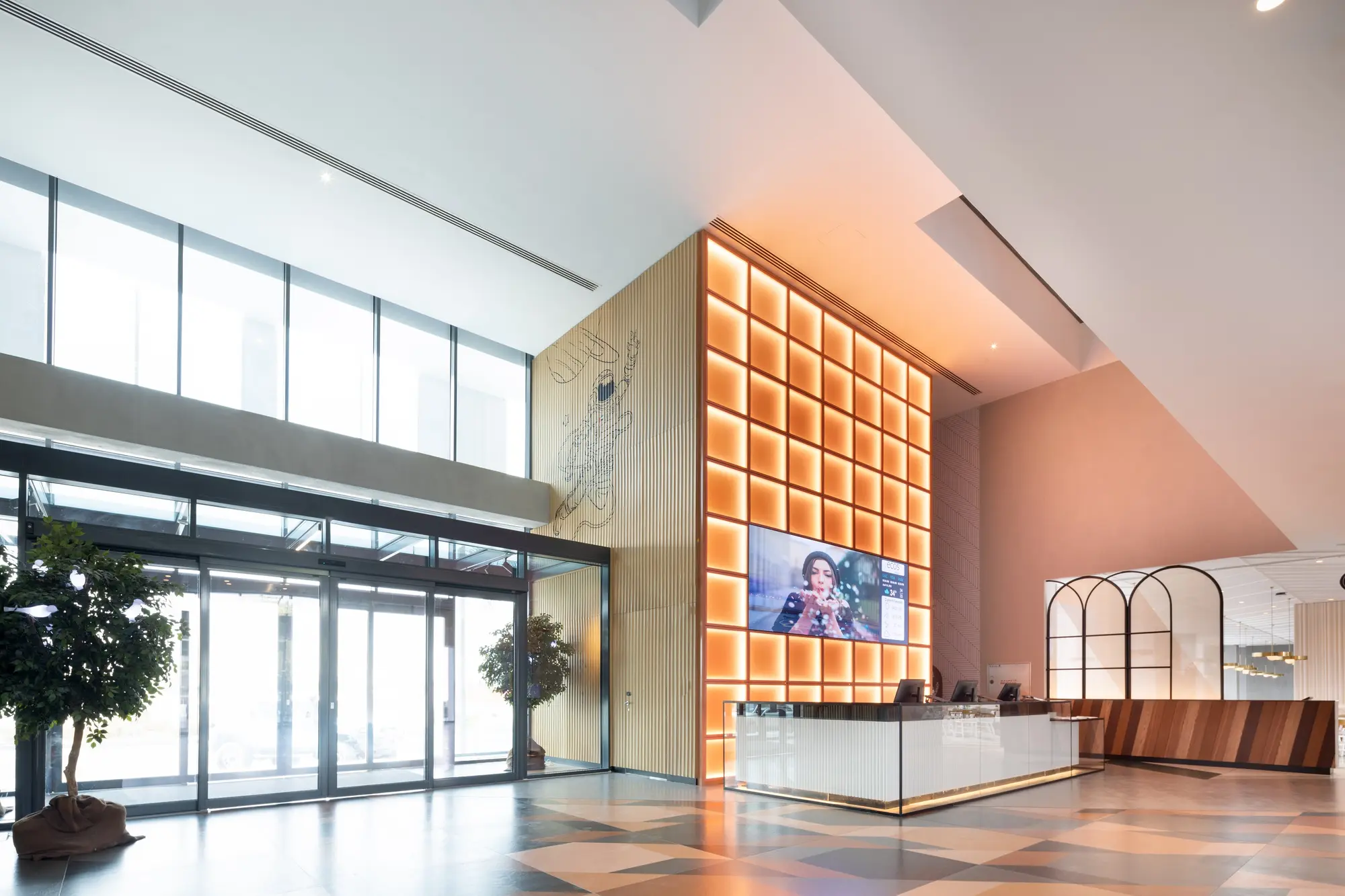 Ecos Dubai Al Furjan Hotel, Lobby