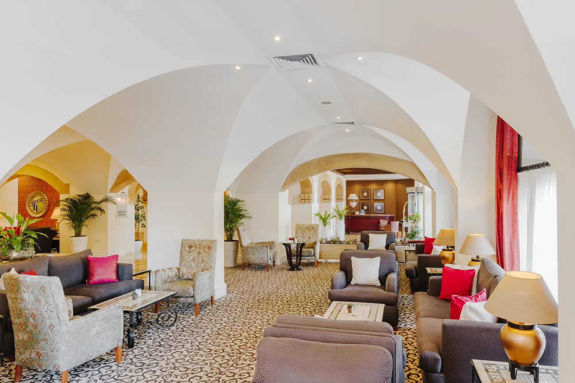 The Arkin Colony Hotel, Lobby