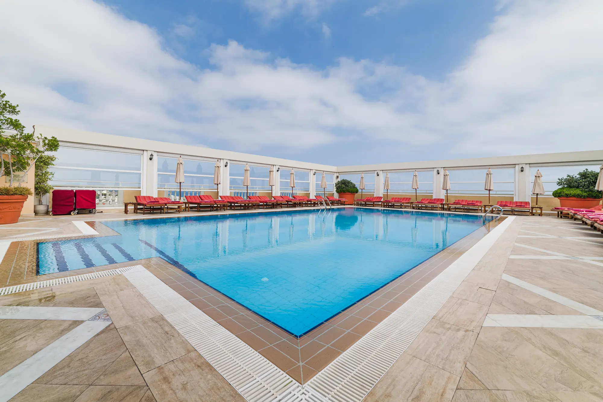 The Arkin Colony Hotel, Pool