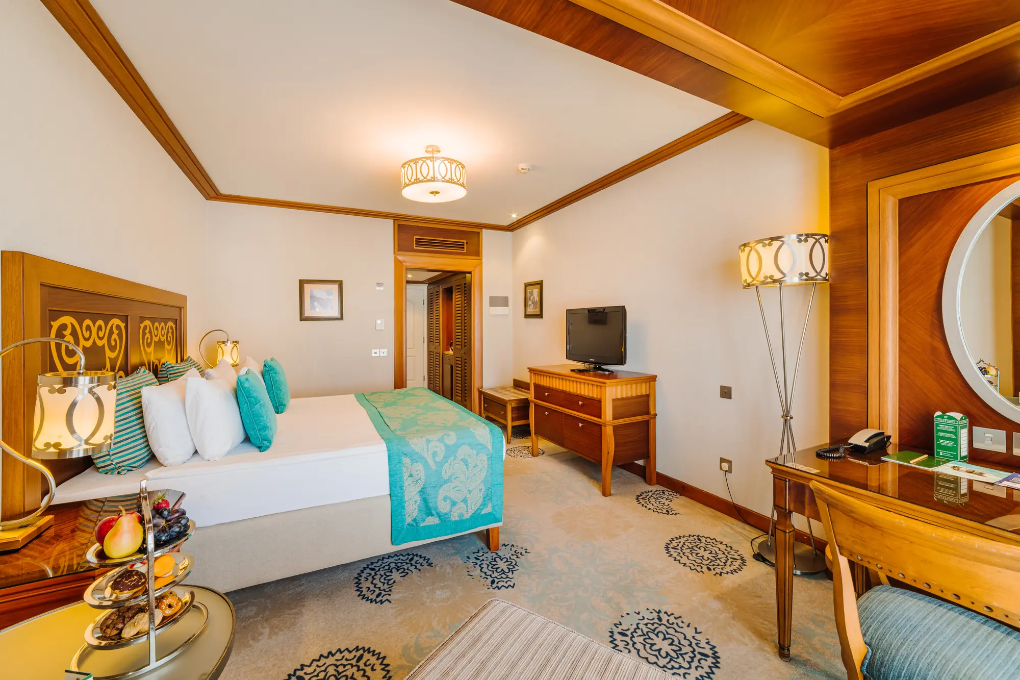 The Arkin Colony Hotel, Room