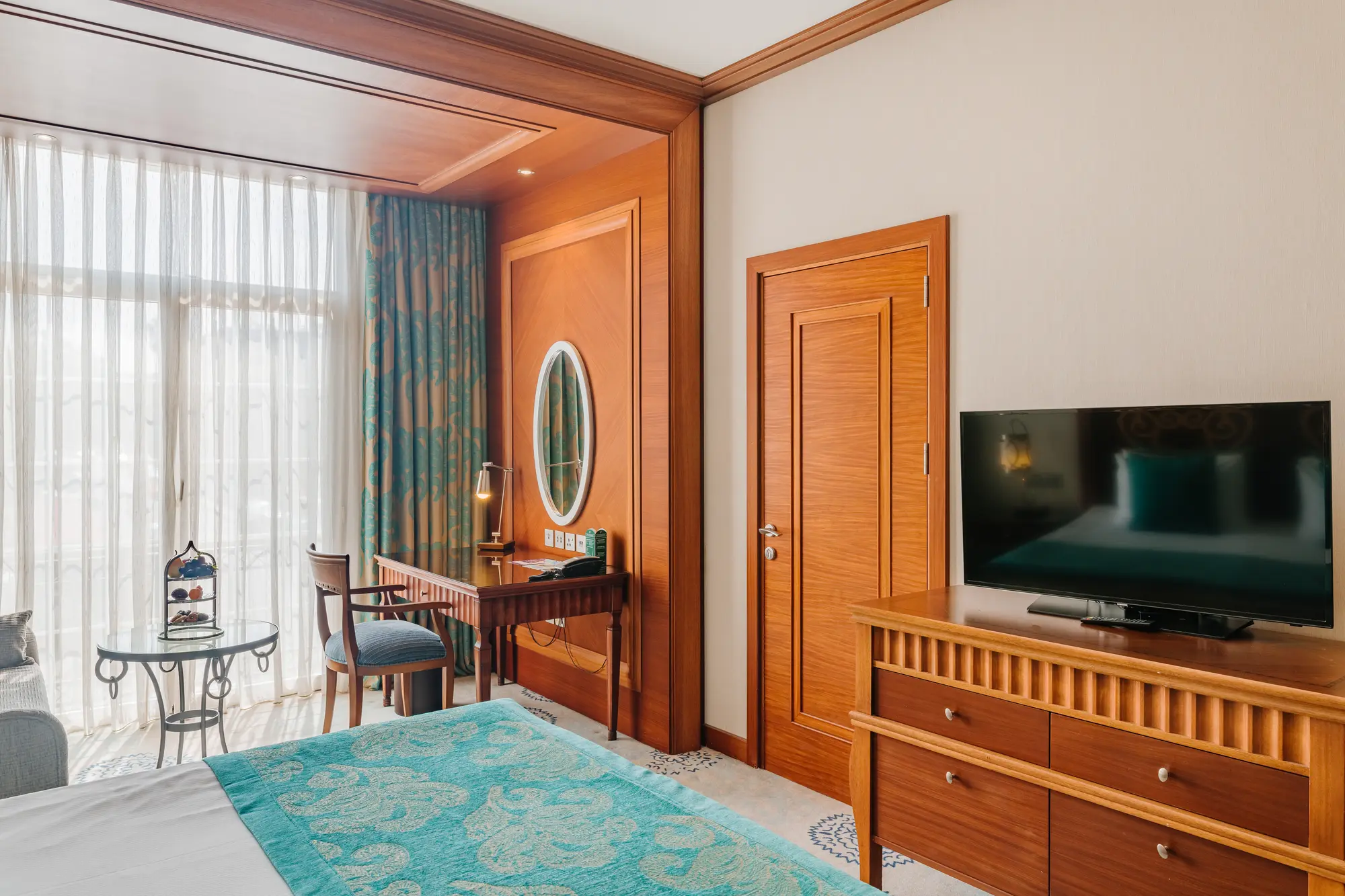 The Arkin Colony Hotel, Room