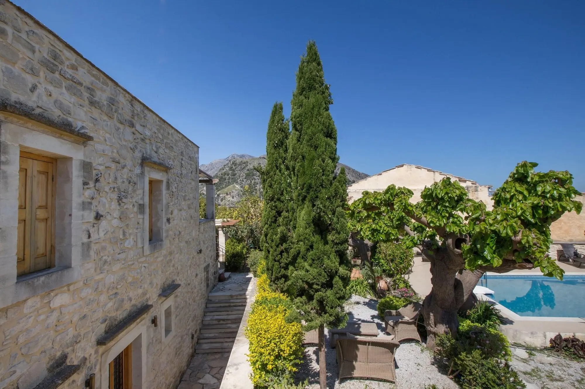 Arcus Suites, Terrace