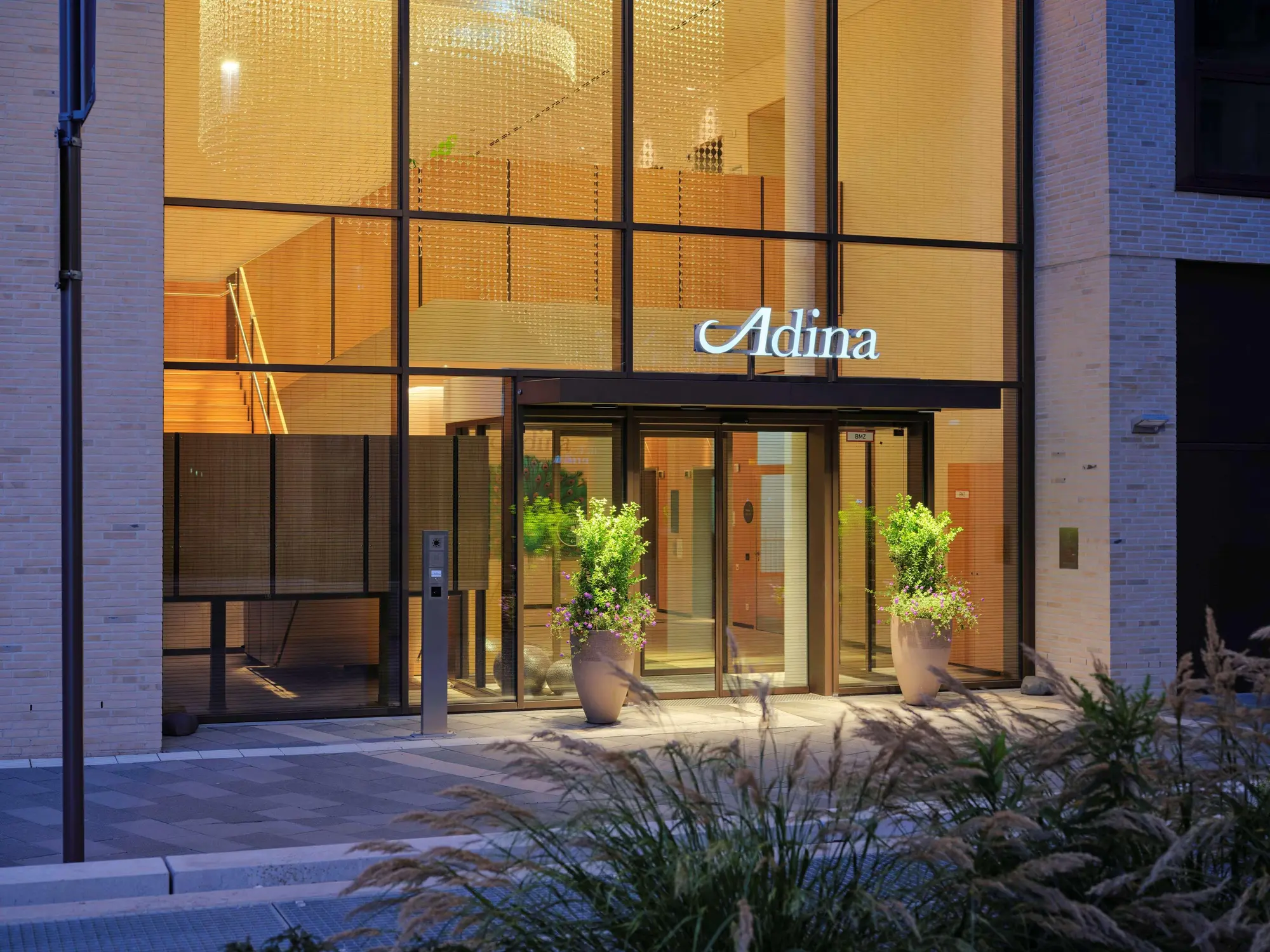 Adina Apartment Hotel Cologne, General view
