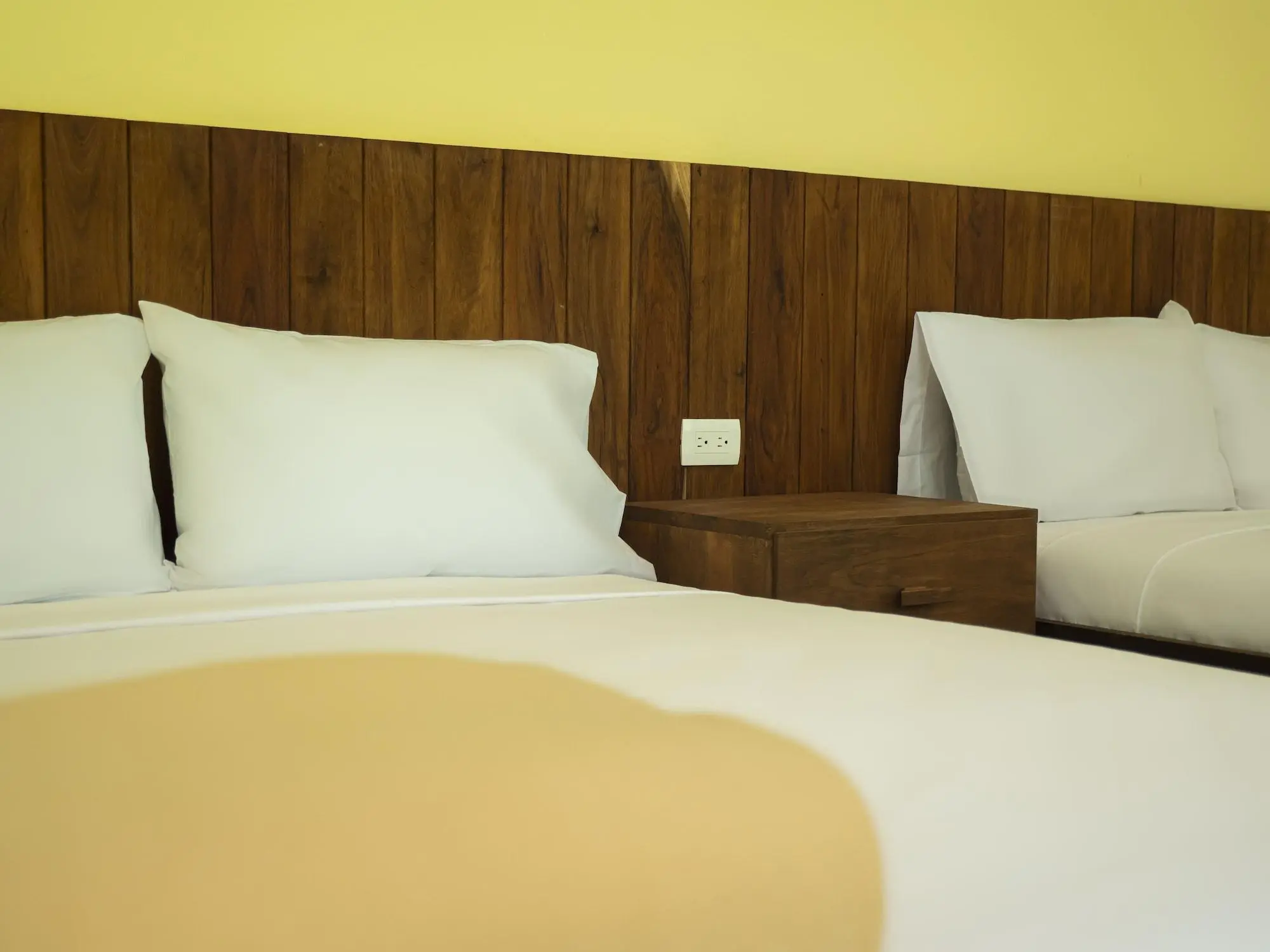 Colorbox Beds and Rooms By Milenium, Room