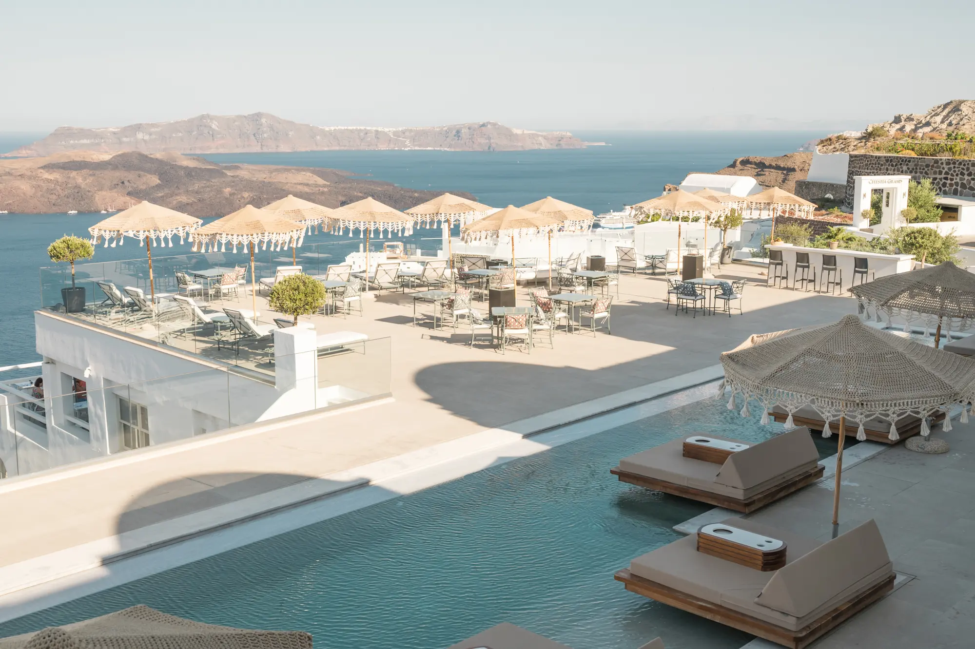 Apeiron Blue Santorini - Sustainable Adults Only 1, General view