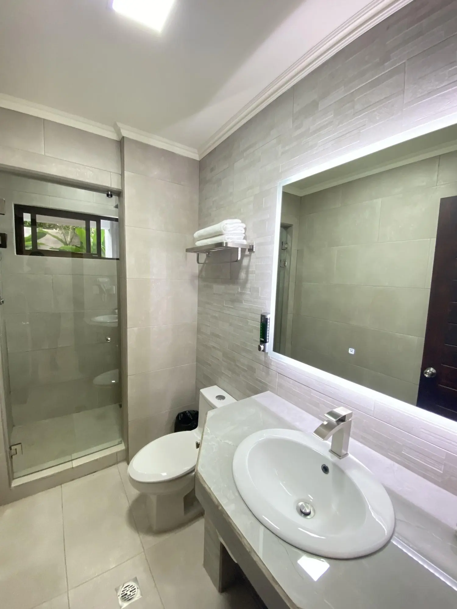 Hotel Naoz, Room