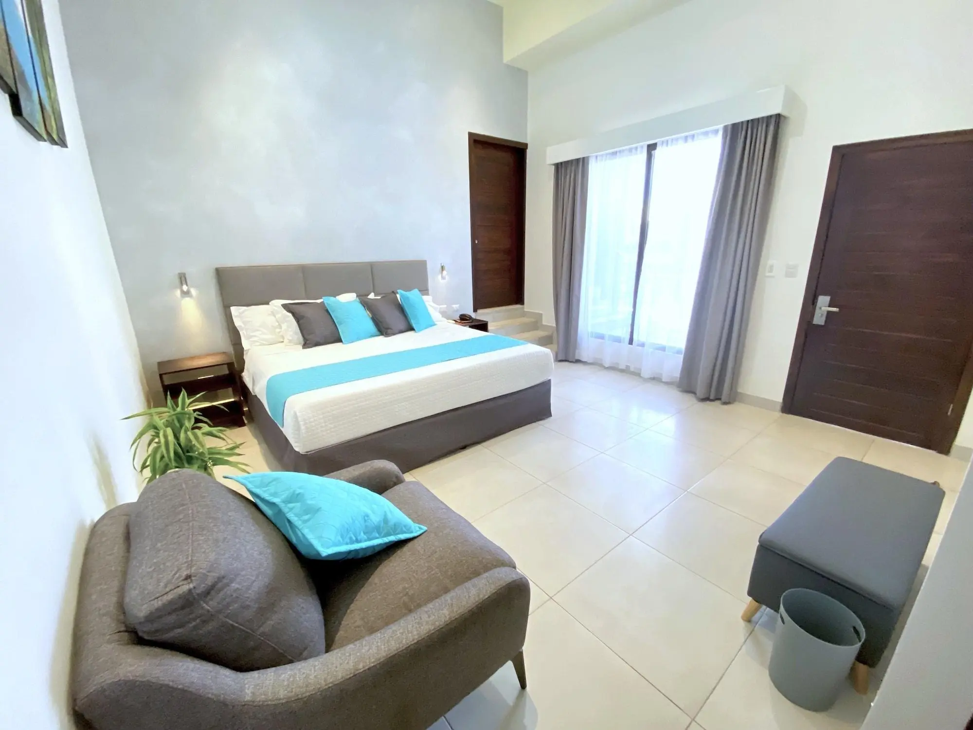 Hotel Naoz, Room