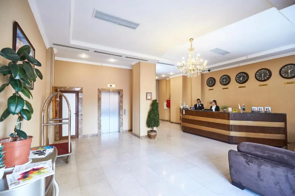 Smith Hotel, Lobby