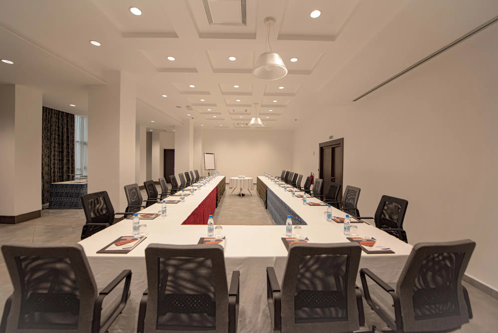 Krystal Palace Douala, Conferences